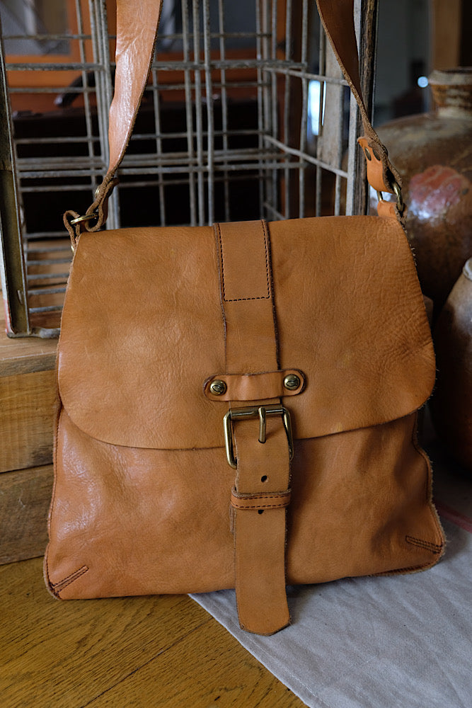Crossbody satchel Bag - Camel