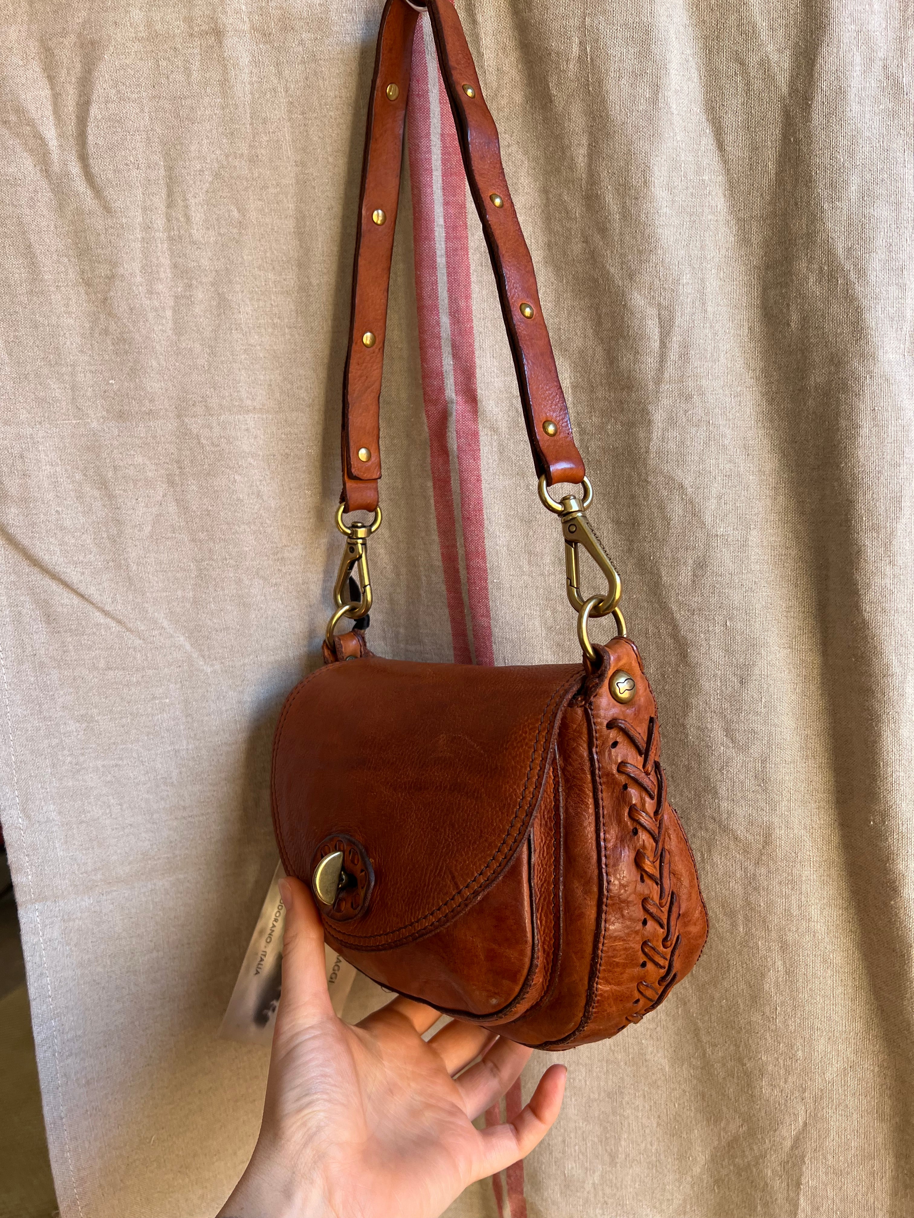 Dalia bag with threading - cognac