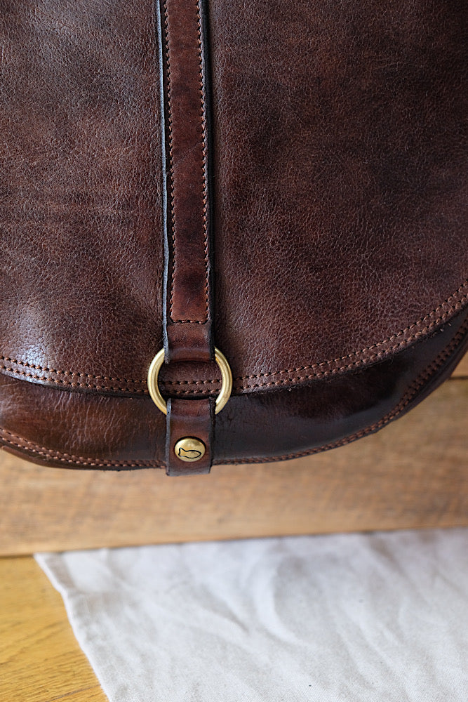 Eracle Shoulder Bag with Brass Ring - Dark Brown
