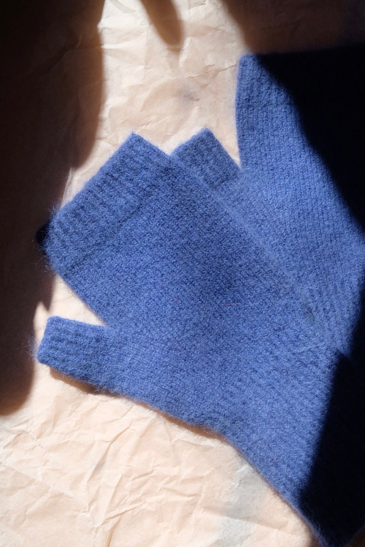 Angora/Lambswool Sloves Medium Cuff - Cobalt