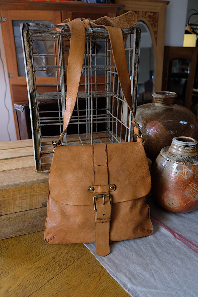 Crossbody satchel Bag - Camel