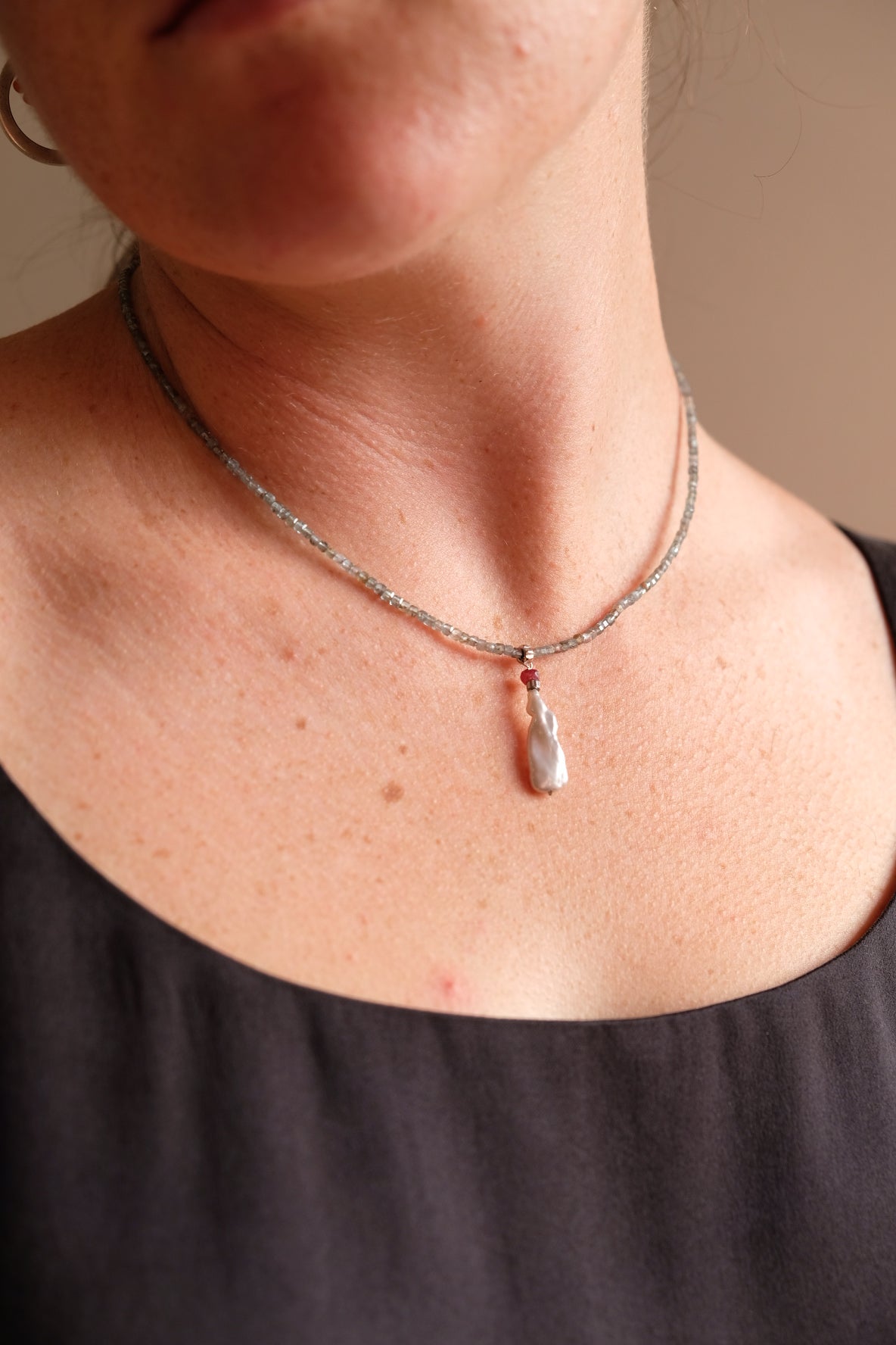 Cianite and Pearl necklace