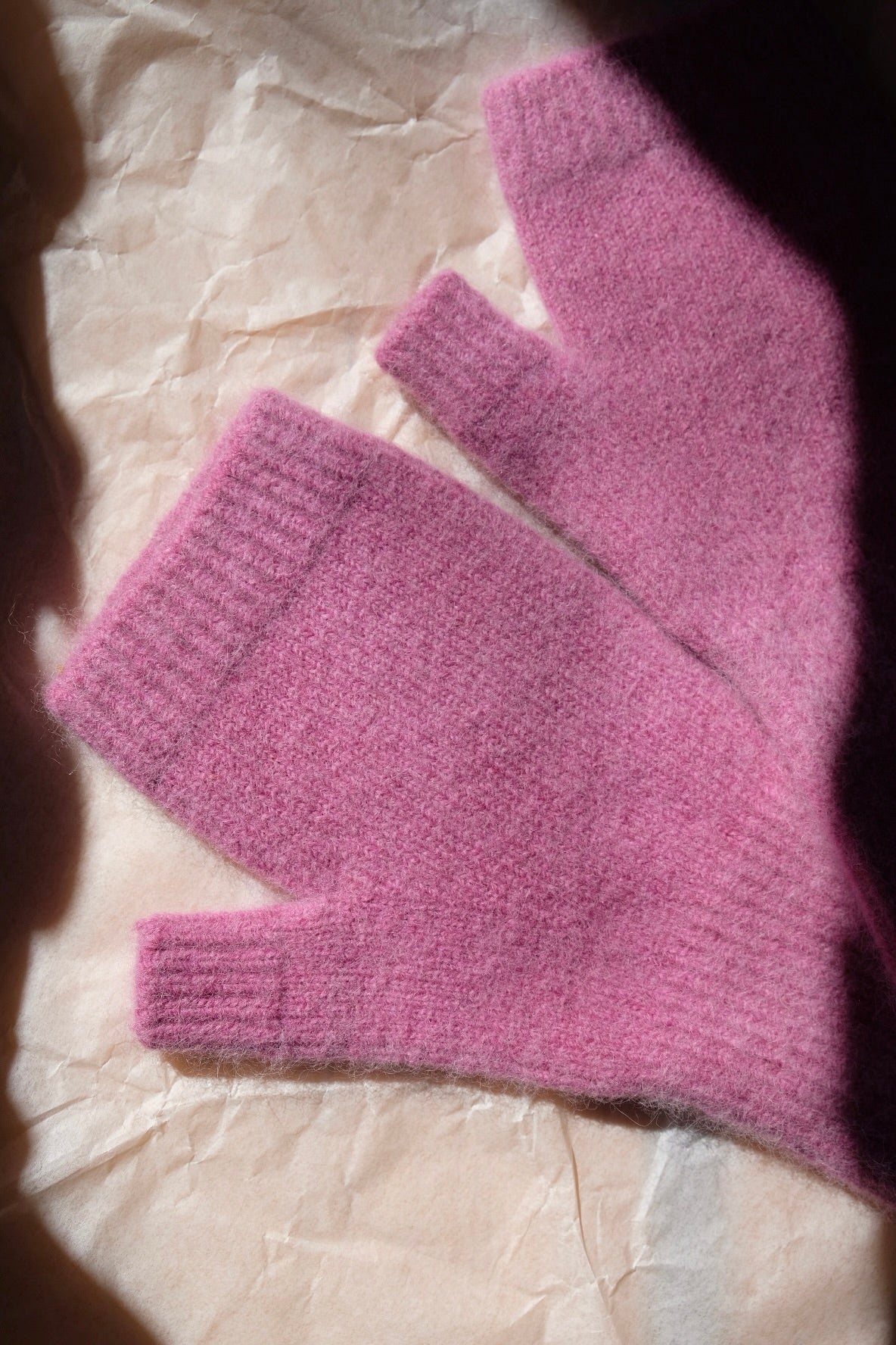 Angora/Lambswool Sloves Medium Cuff - Lilac