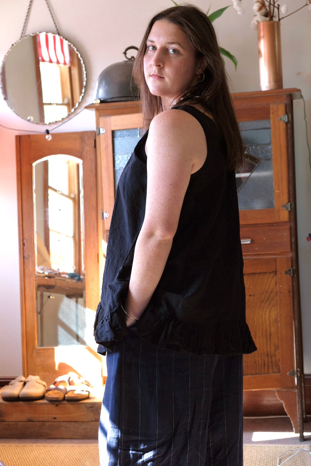 SURI CAMISOLE - LINEN - black