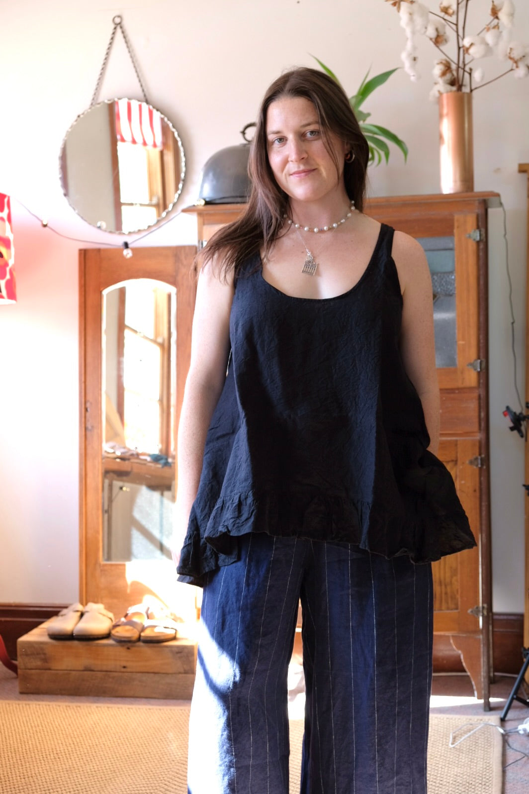 SURI CAMISOLE - LINEN - black