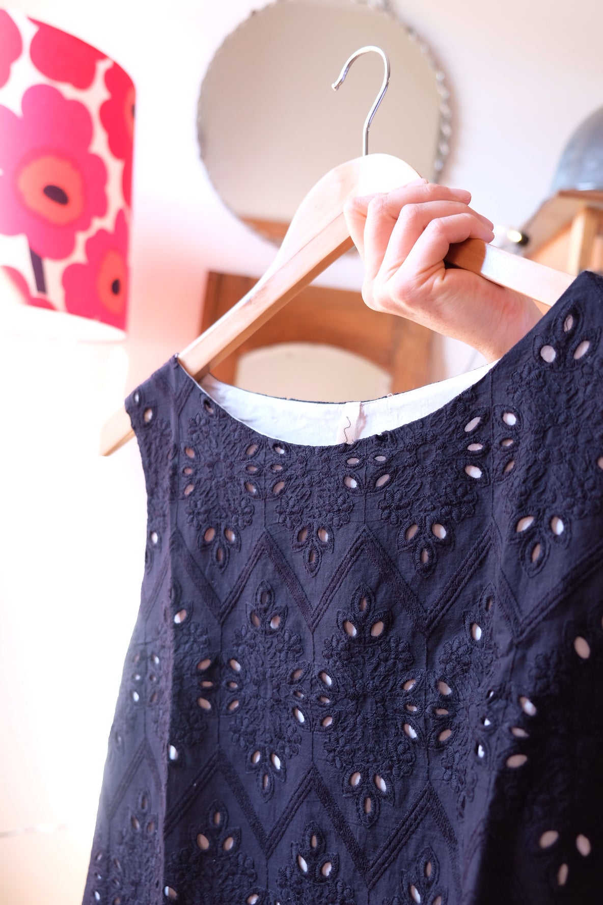 Lace Singlet - Black