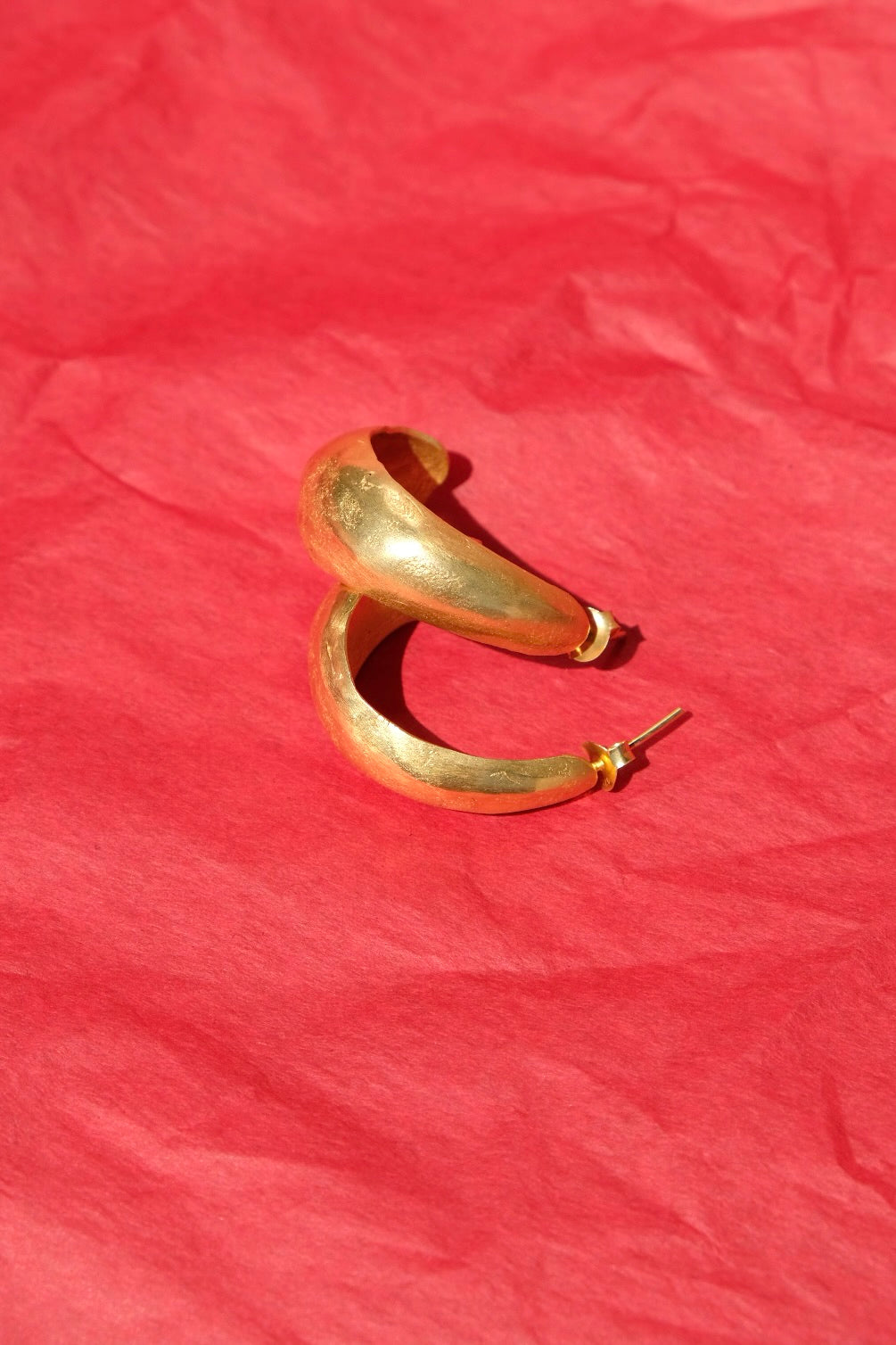 Nilu Hoops 18K Gold plated brass