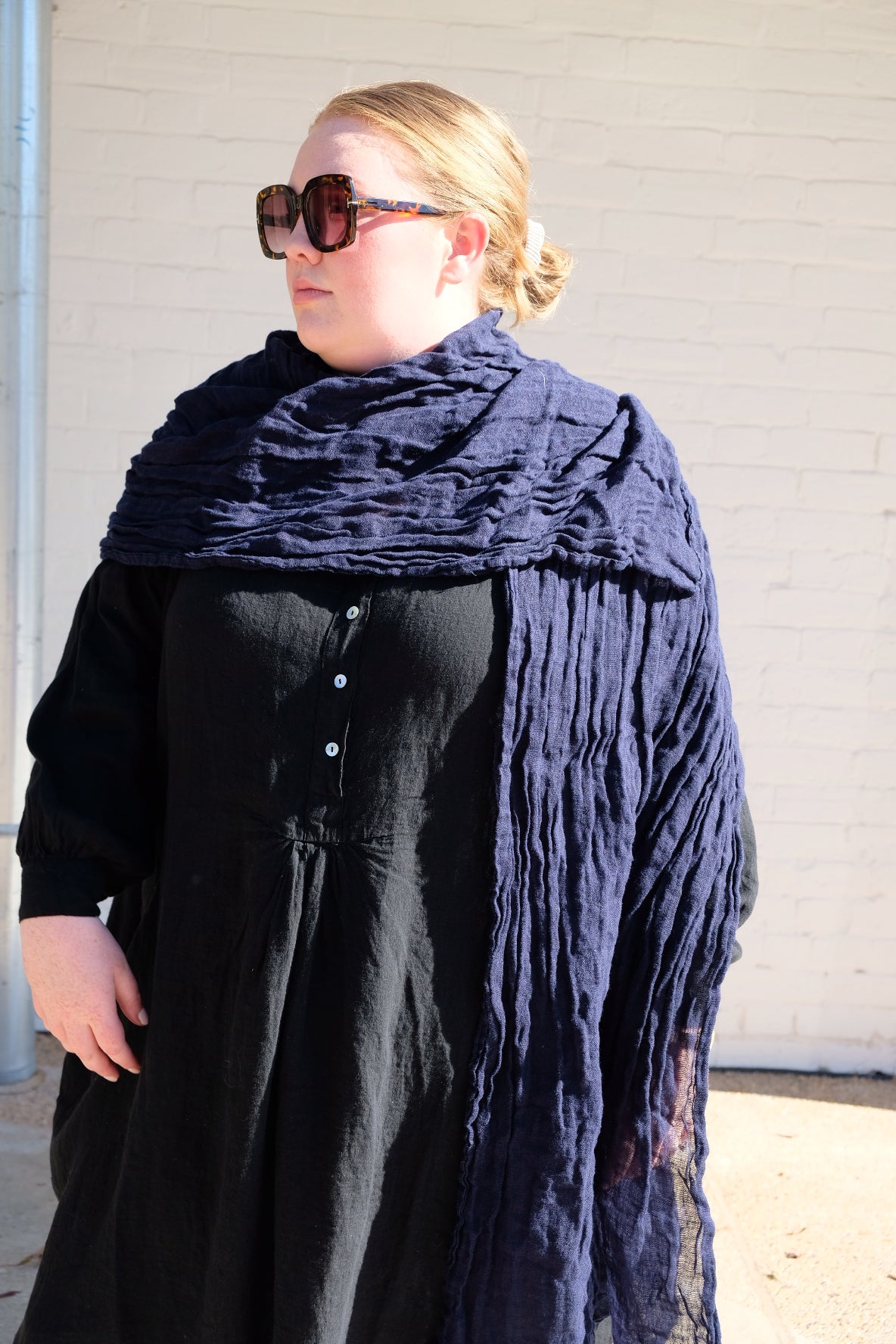 Soft Classic Scarf - Soft Linen Gauze - Navy