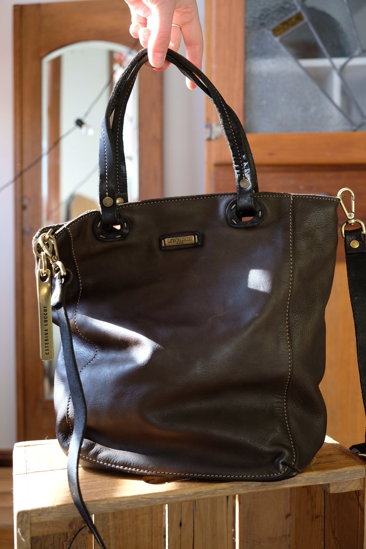 CELESTE MEDIUM SHOPPING BAG Olive; Caterina Lucchi leather bag