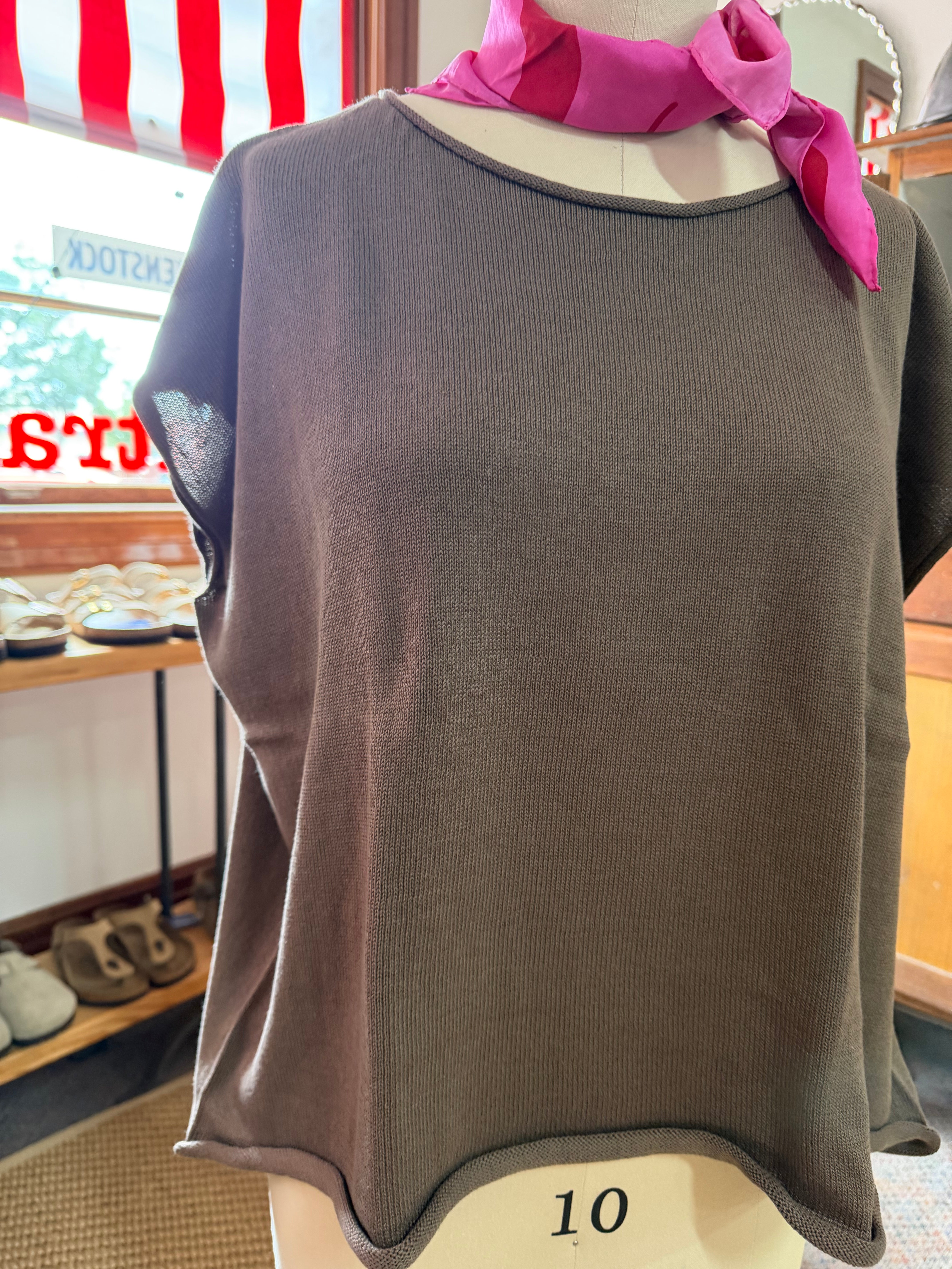 organic cotton curled edge sleeveless knit/vest - milo