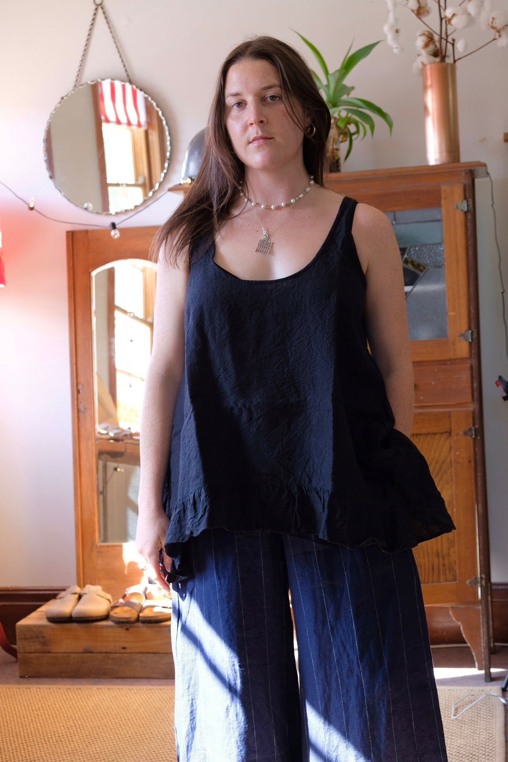 SURI CAMISOLE - LINEN - black