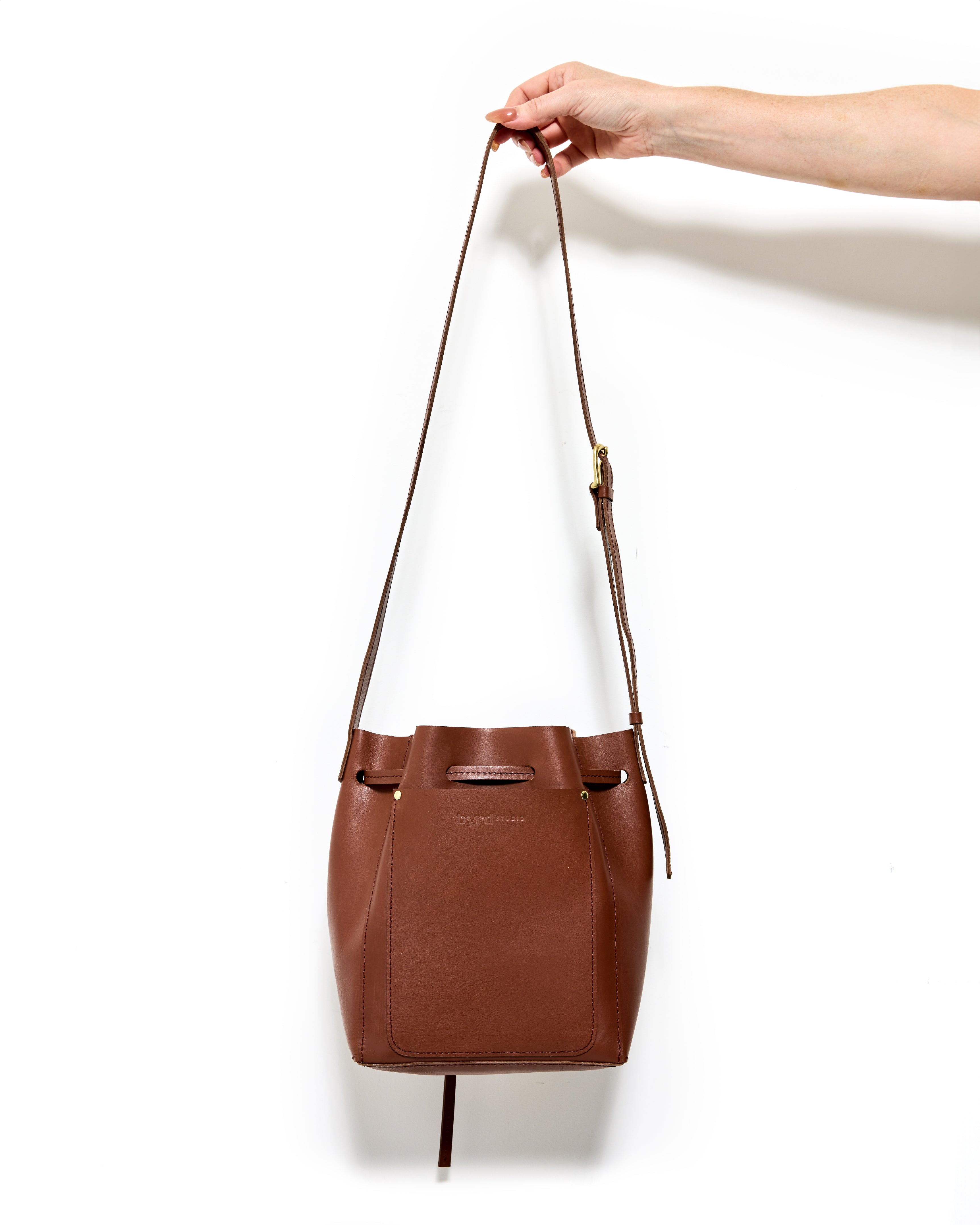 Byrd Bucket List Bag - Chestnut