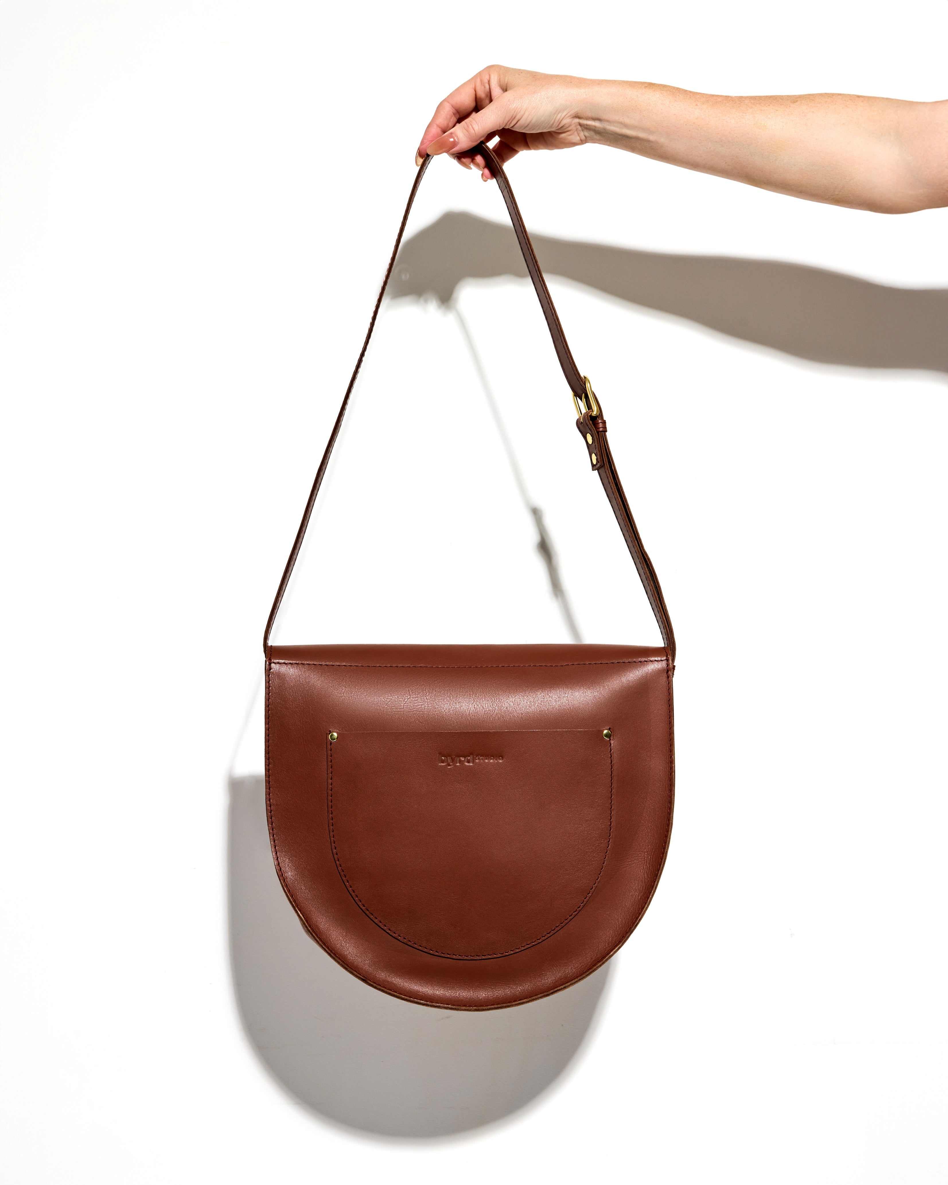 New Moon Saddle Bag - Chestnut Brown