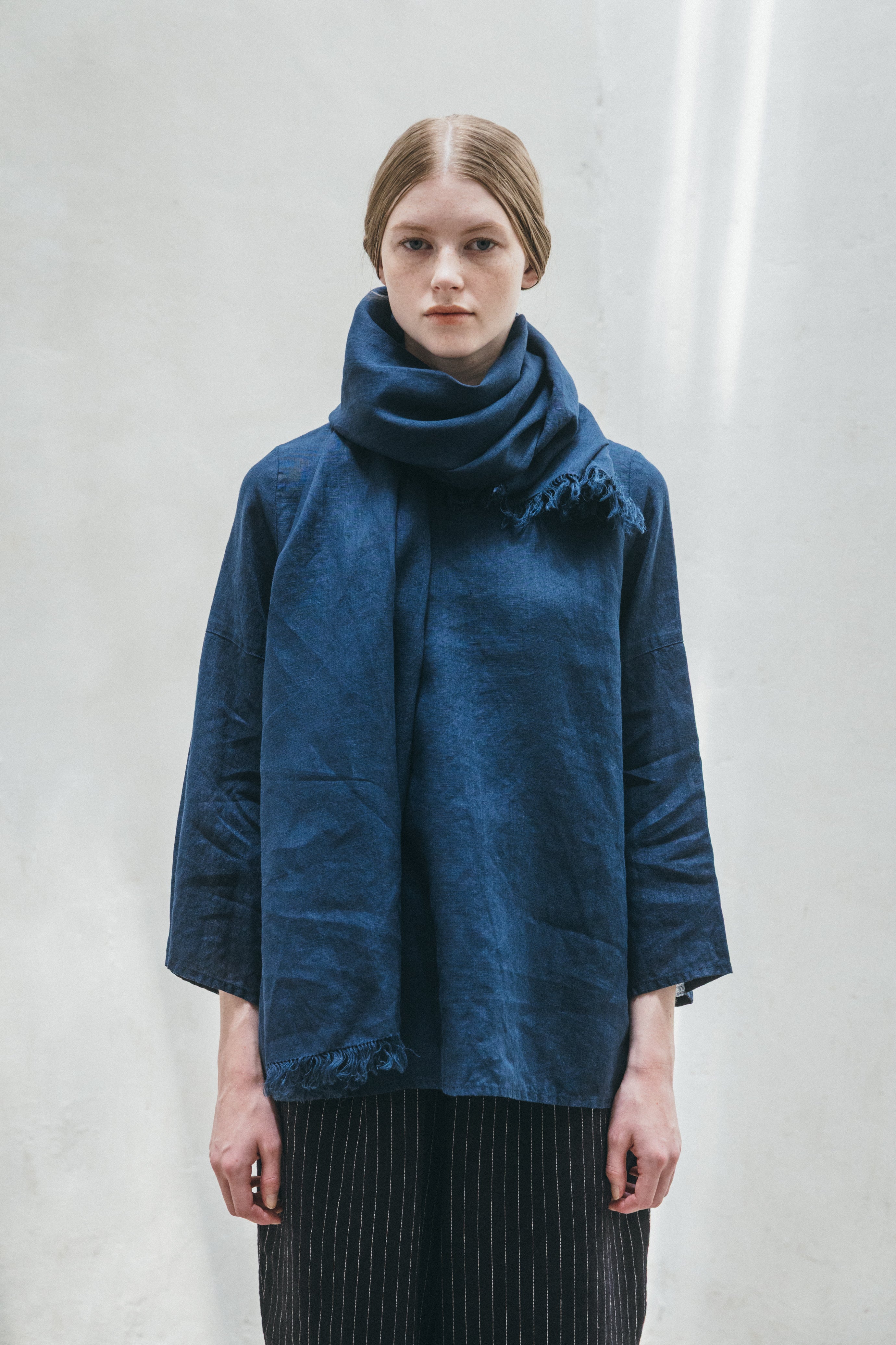 roserie scarf: blue nuit