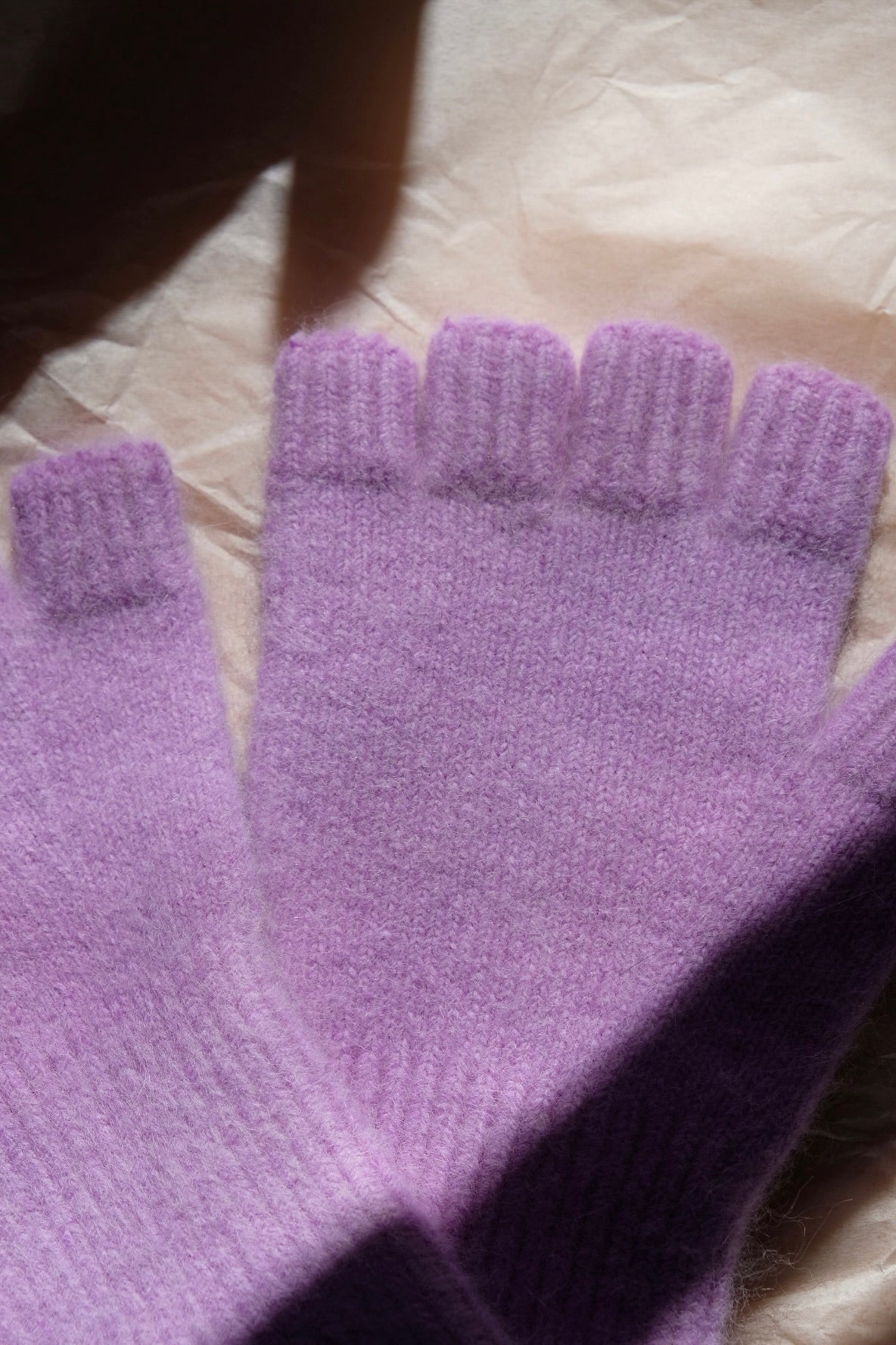 Angora/Lambswool Fingerless Gloves medium cuff - Lilac