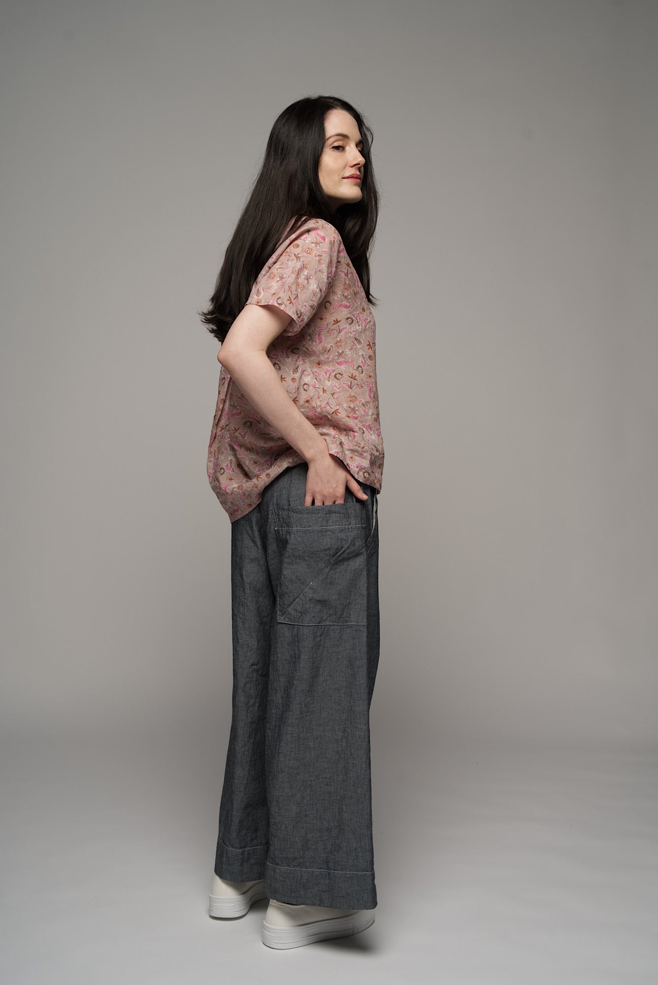 Alira light weight denim pant