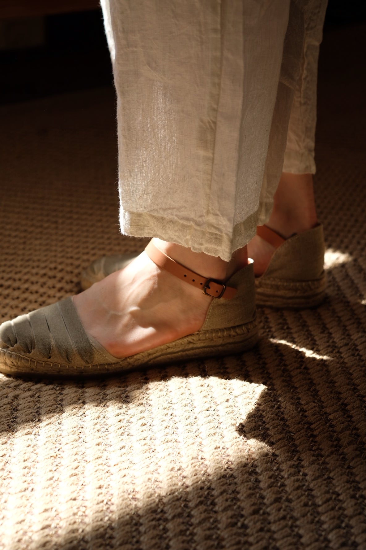 Ribbon Lace Flat Espadrilles - Natural/Kahki