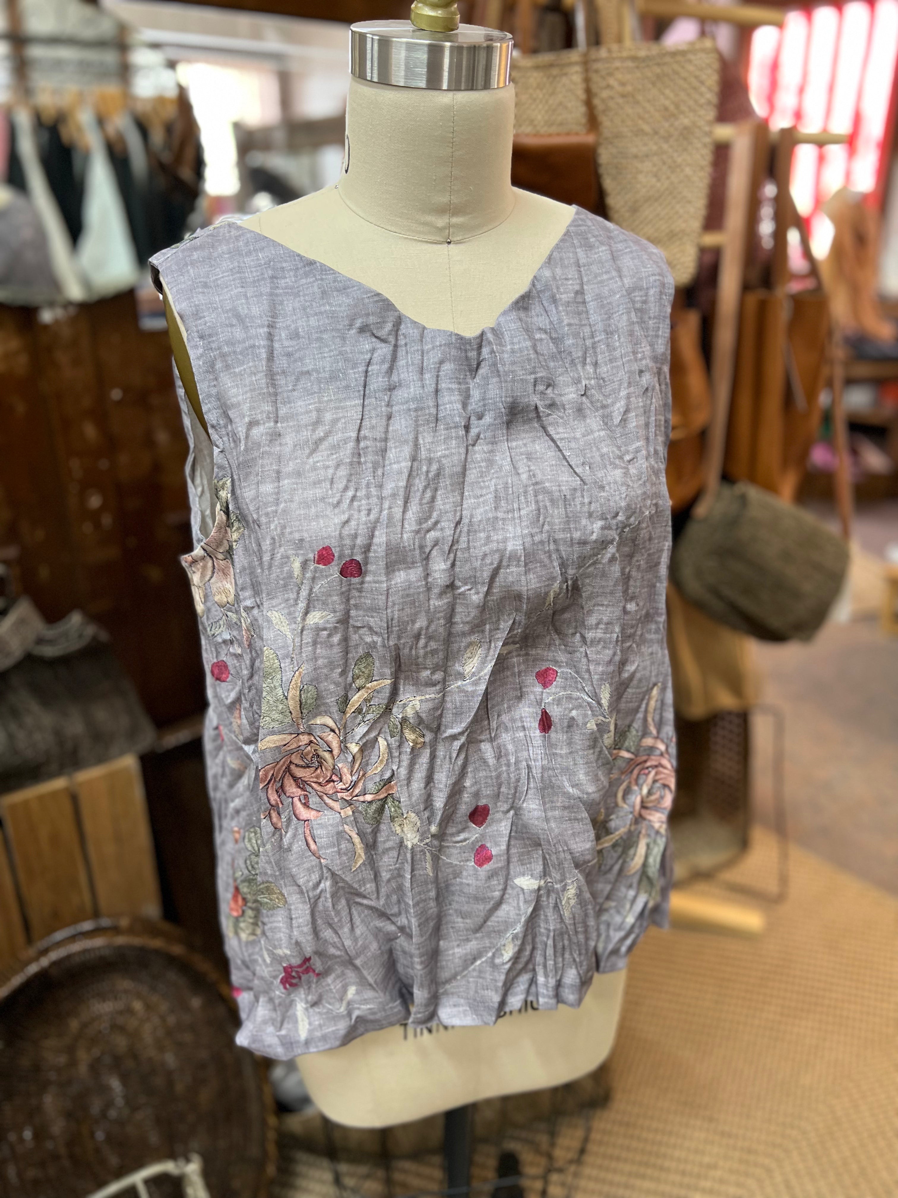 Peony Singlet Floral Print - Grey