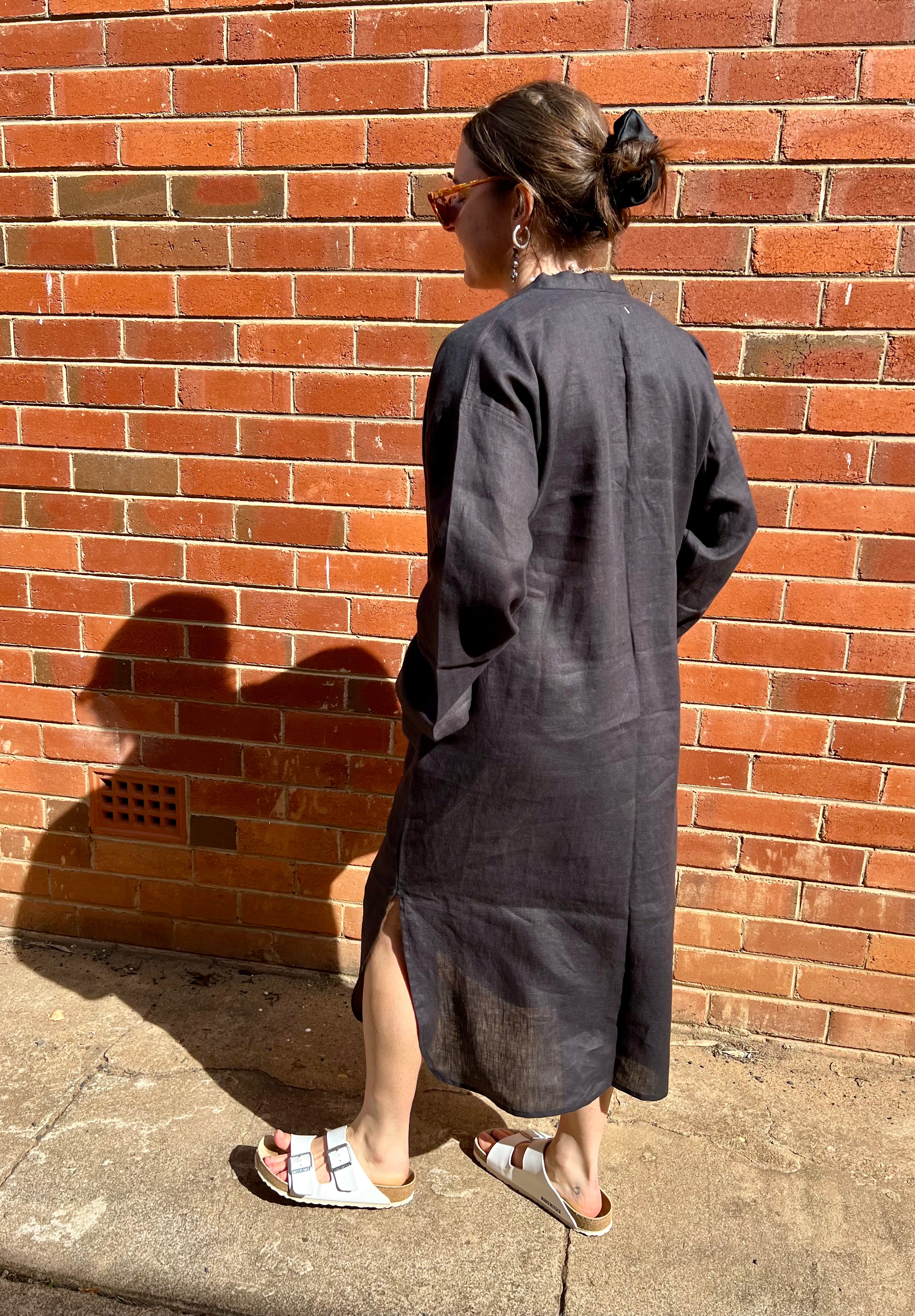 Aldona Kaftan - Black