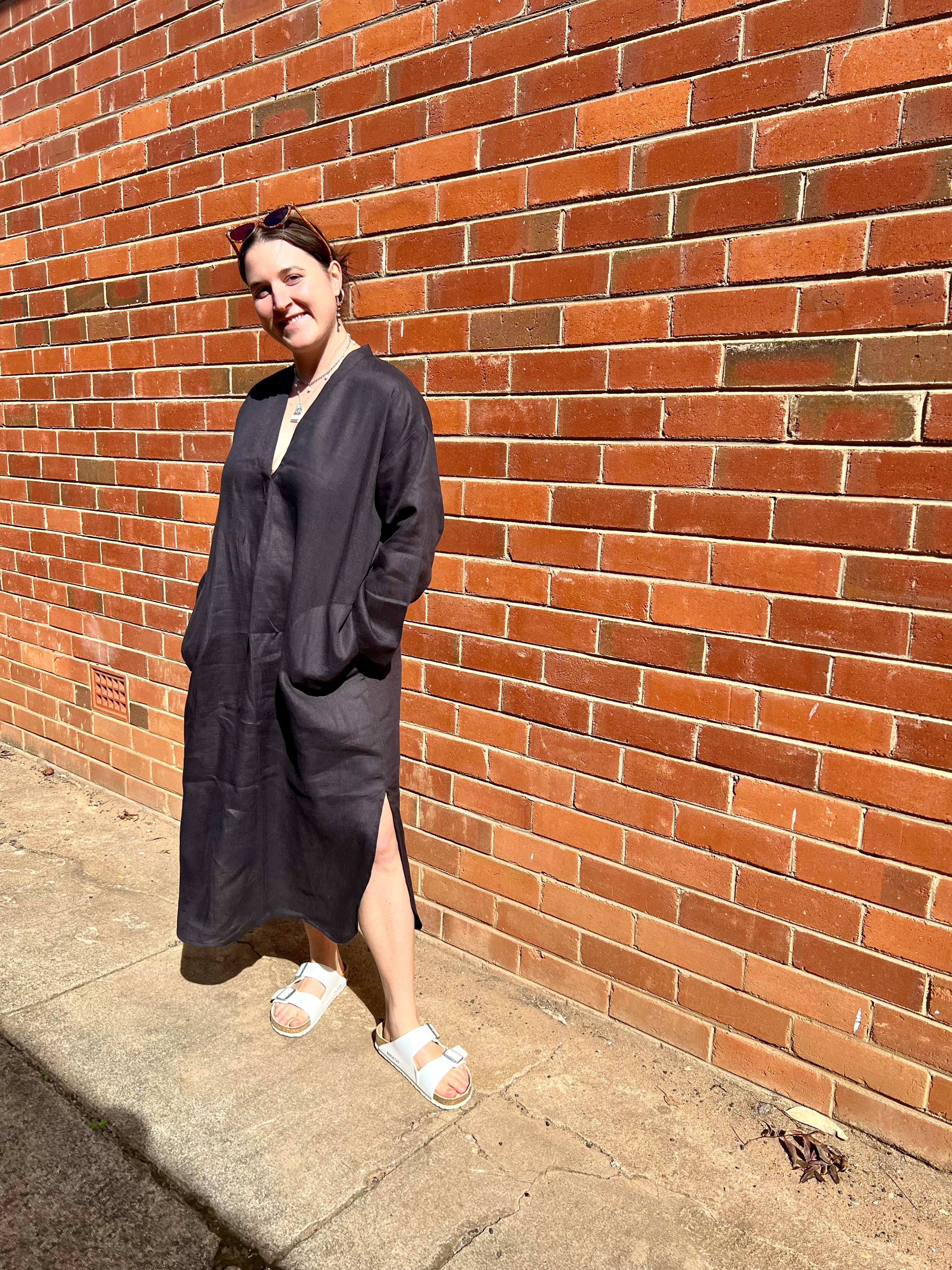 Aldona Kaftan - Black