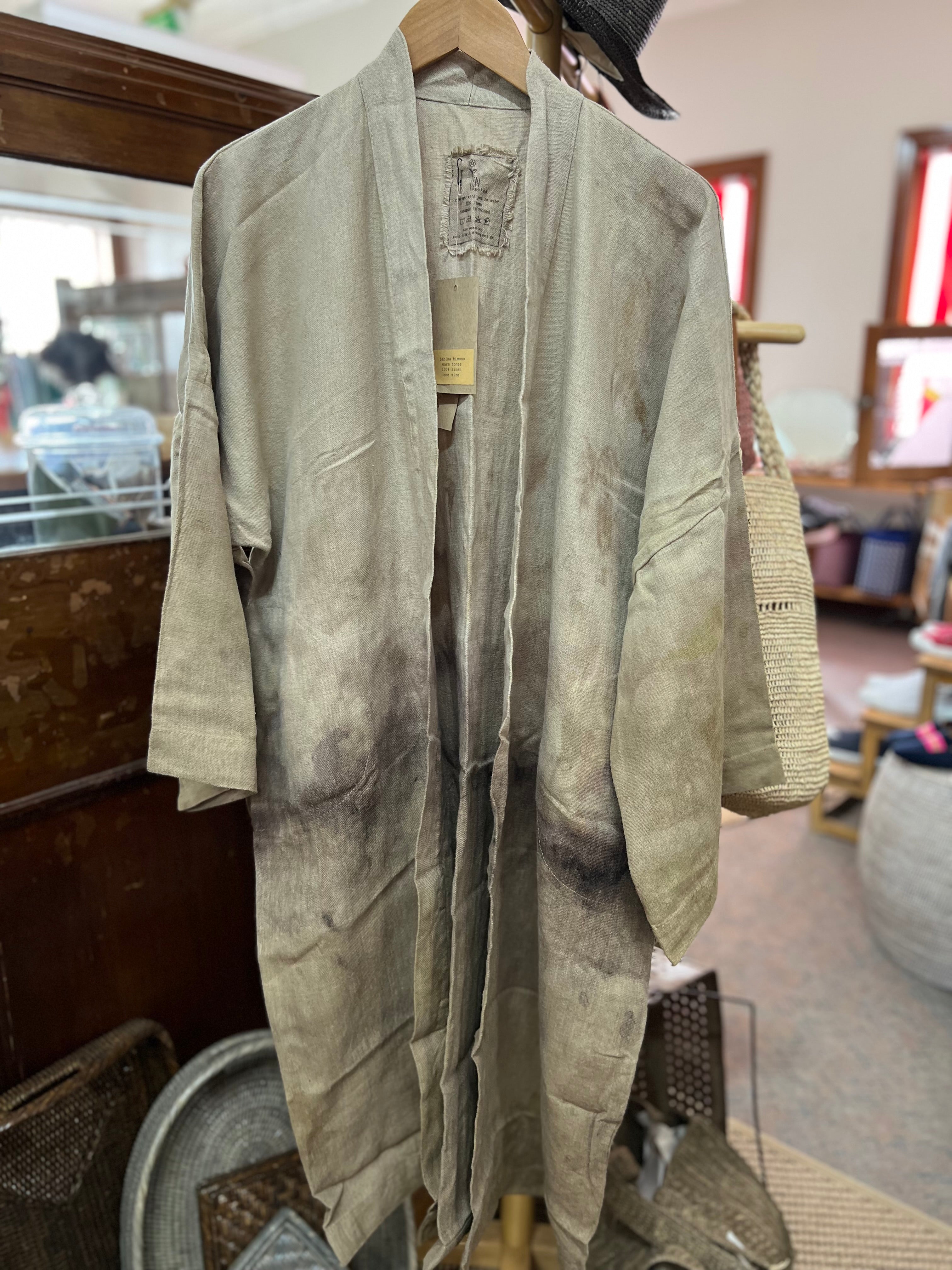 Sabina Kimono - warm tones