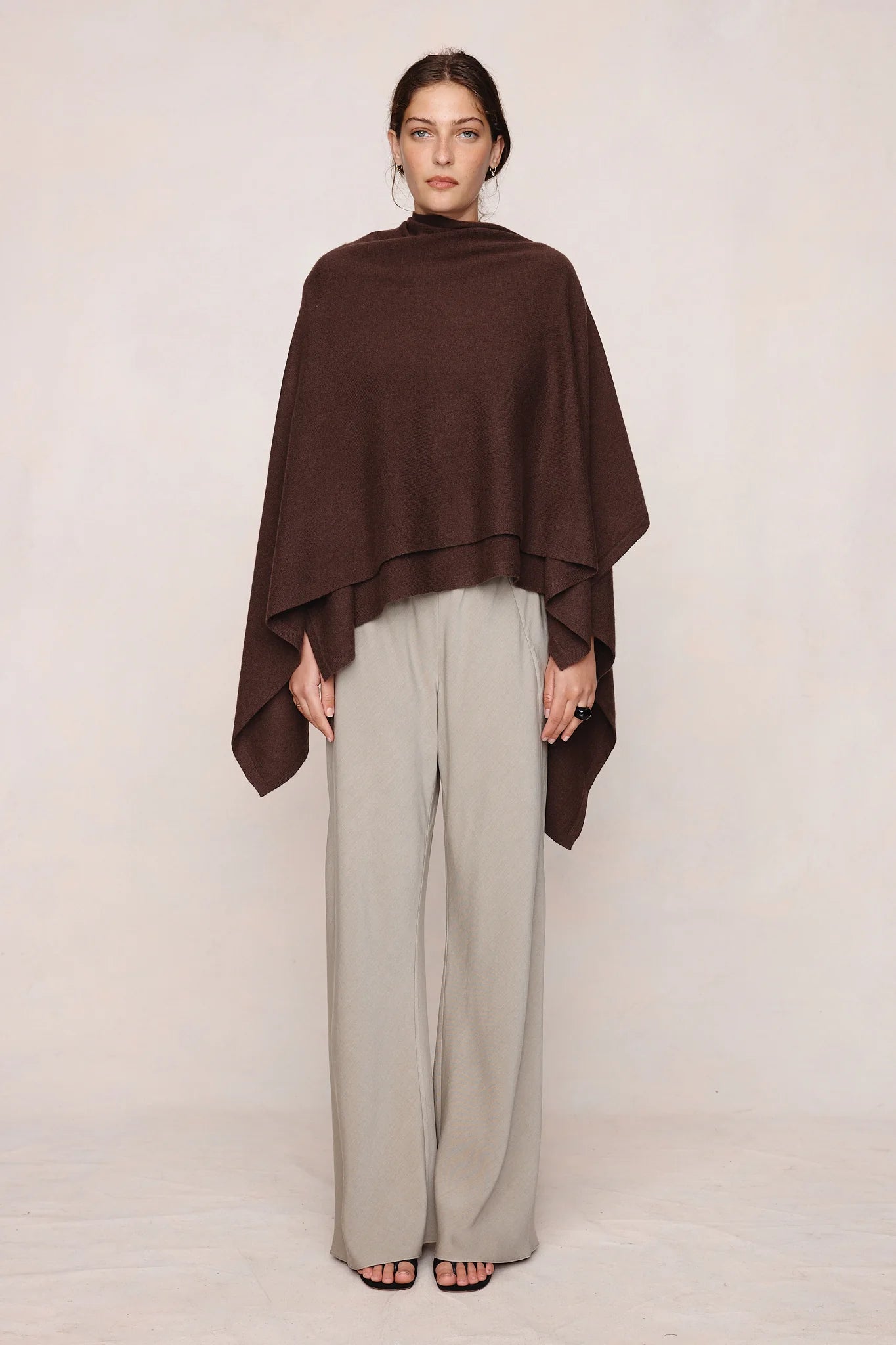 Matilda Poncho - Carob