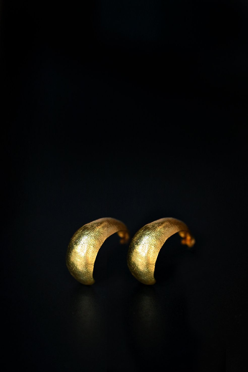 Nilu Hoops 18K Gold plated brass