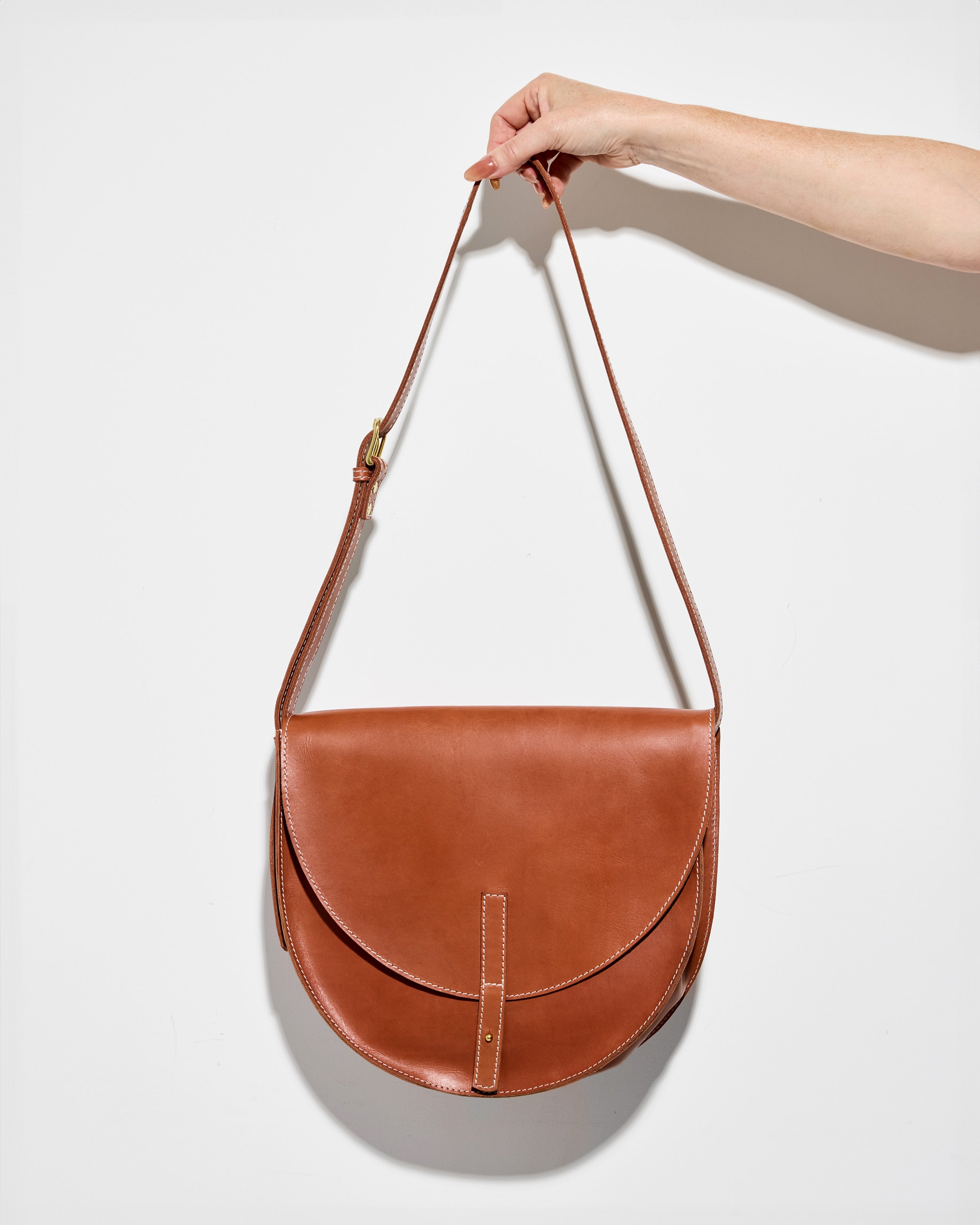 New Moon Saddle Bag - Toffee