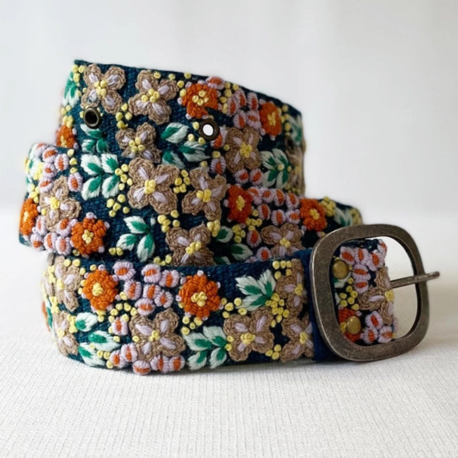 Morning dew embroidered wool Belt