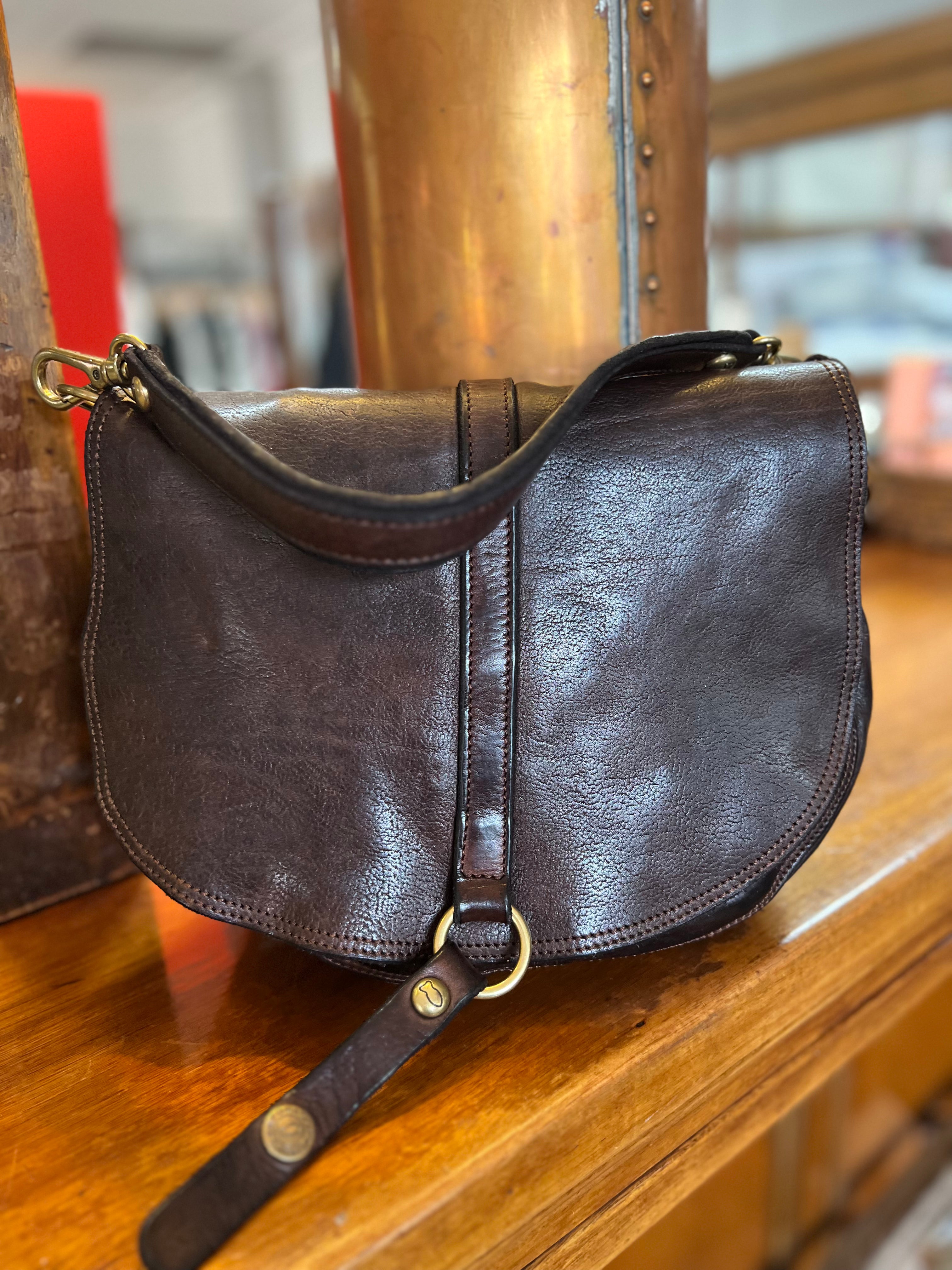 Eracle Shoulder Bag with Brass Ring - Dark Brown