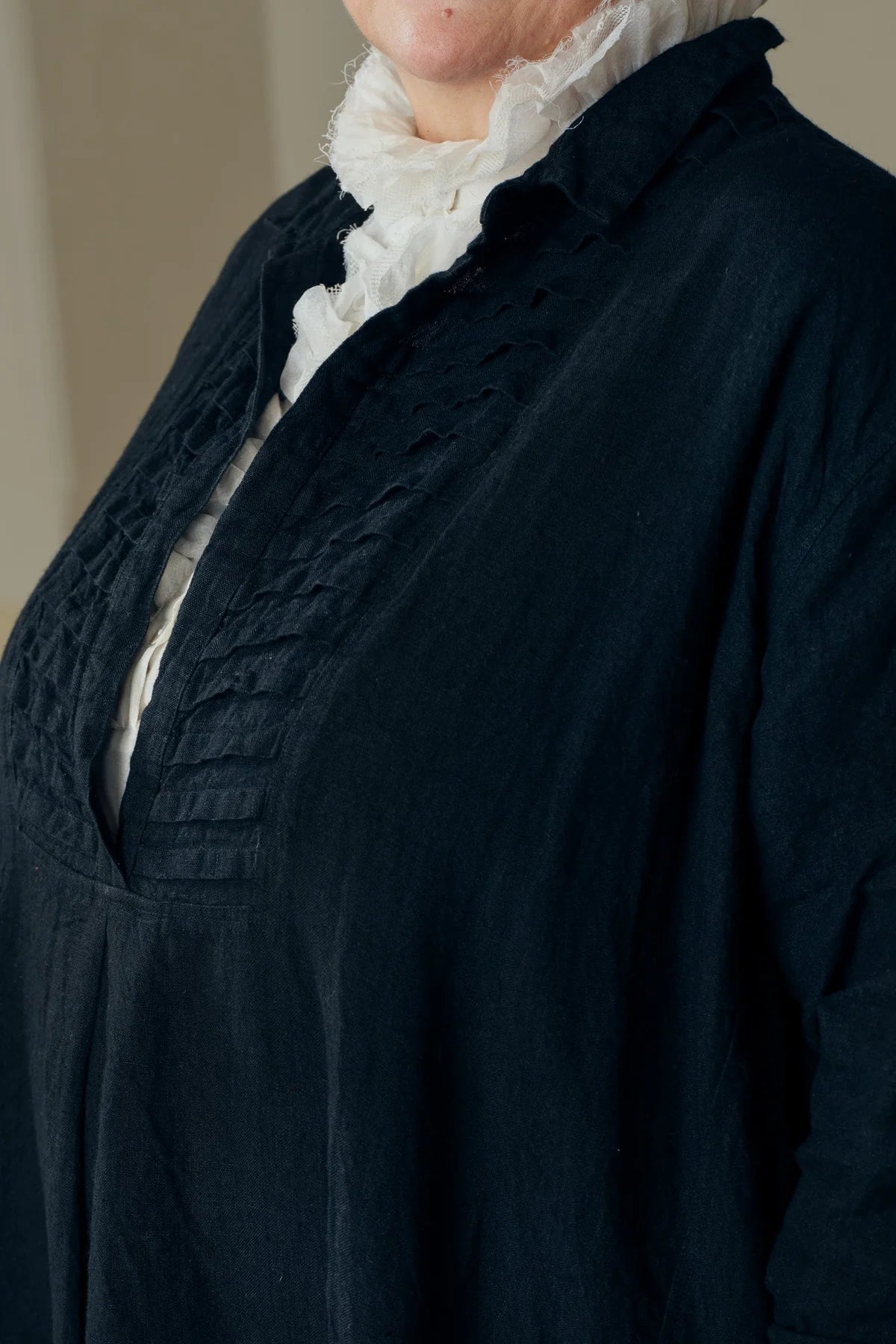 Yves Tuxedo Dress - Linen black