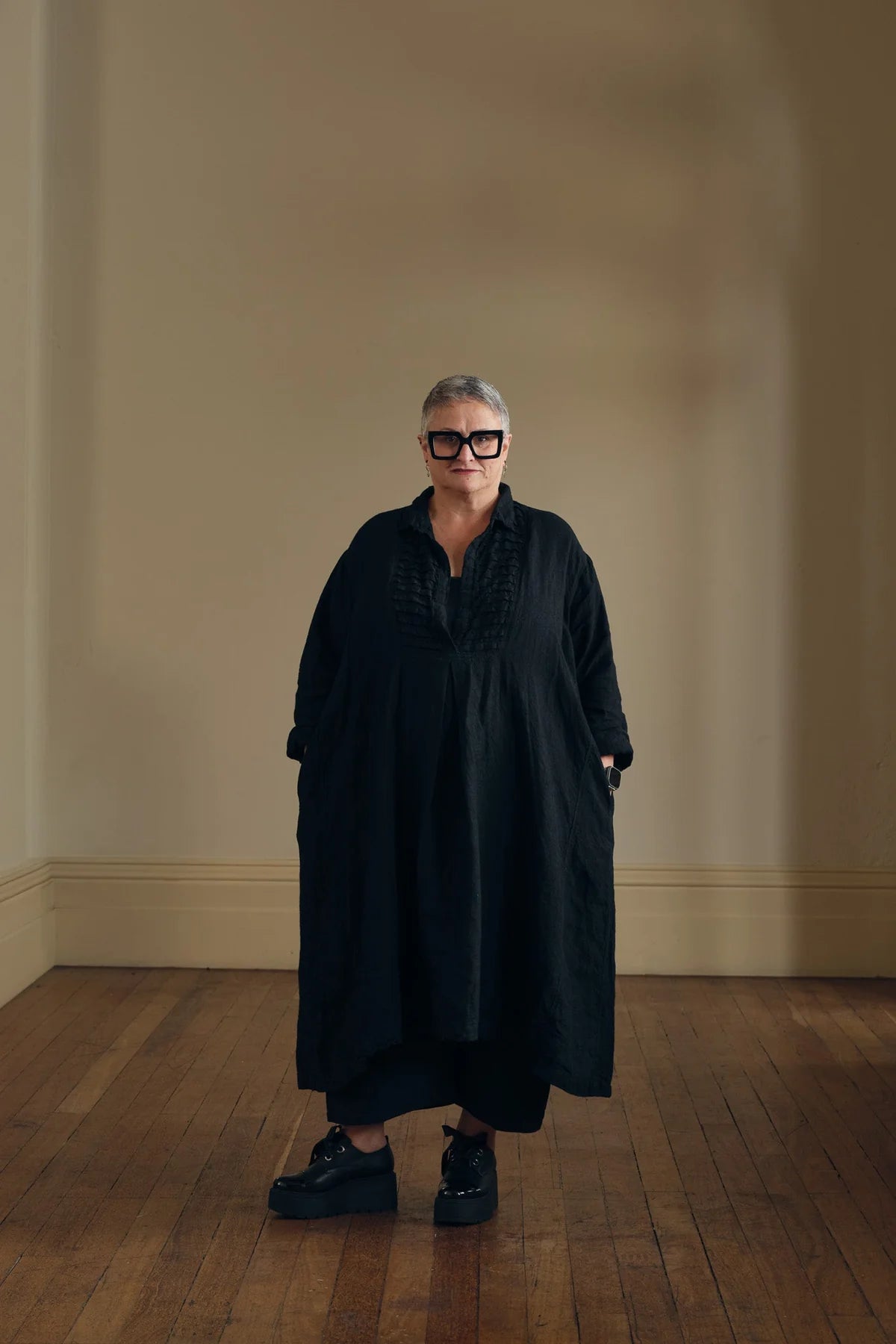 Yves Tuxedo Dress - Linen black