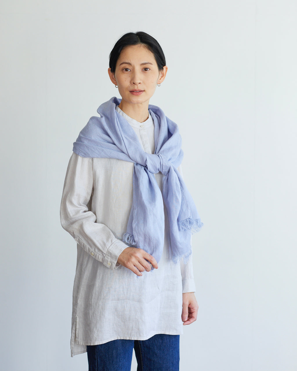 roserie scarf: pale blue