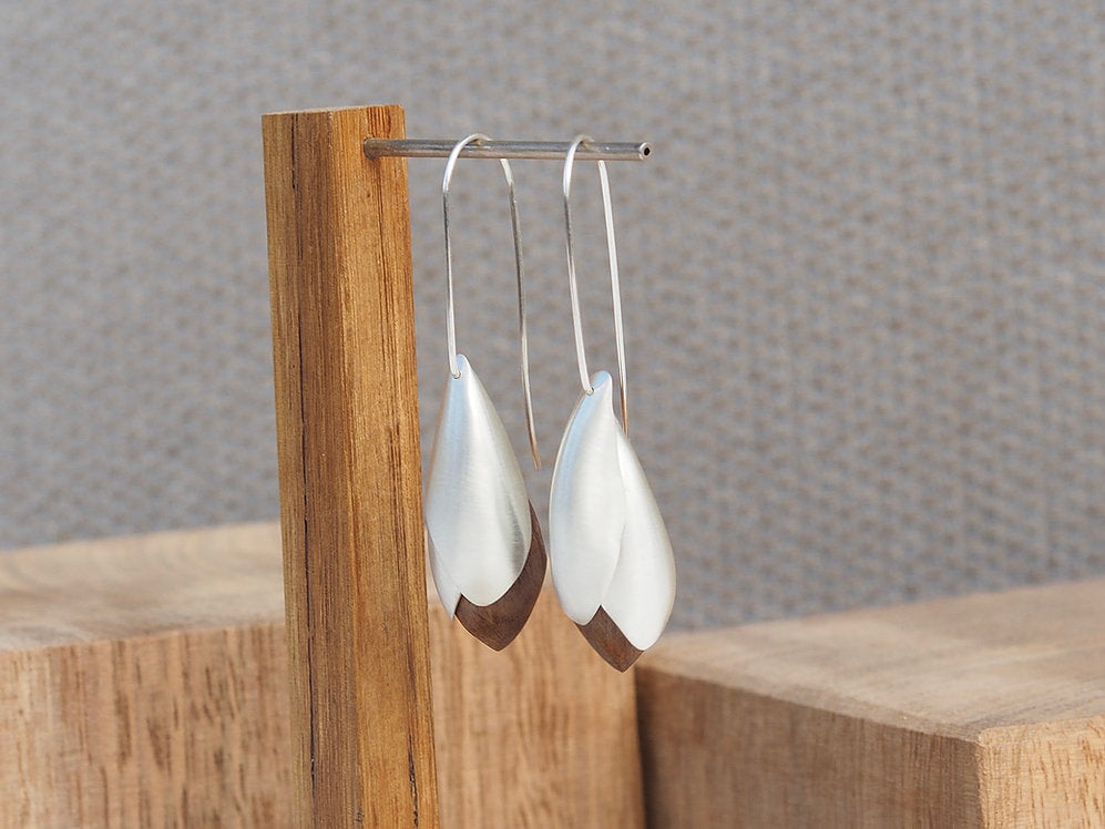 Flower Drop Earrings
