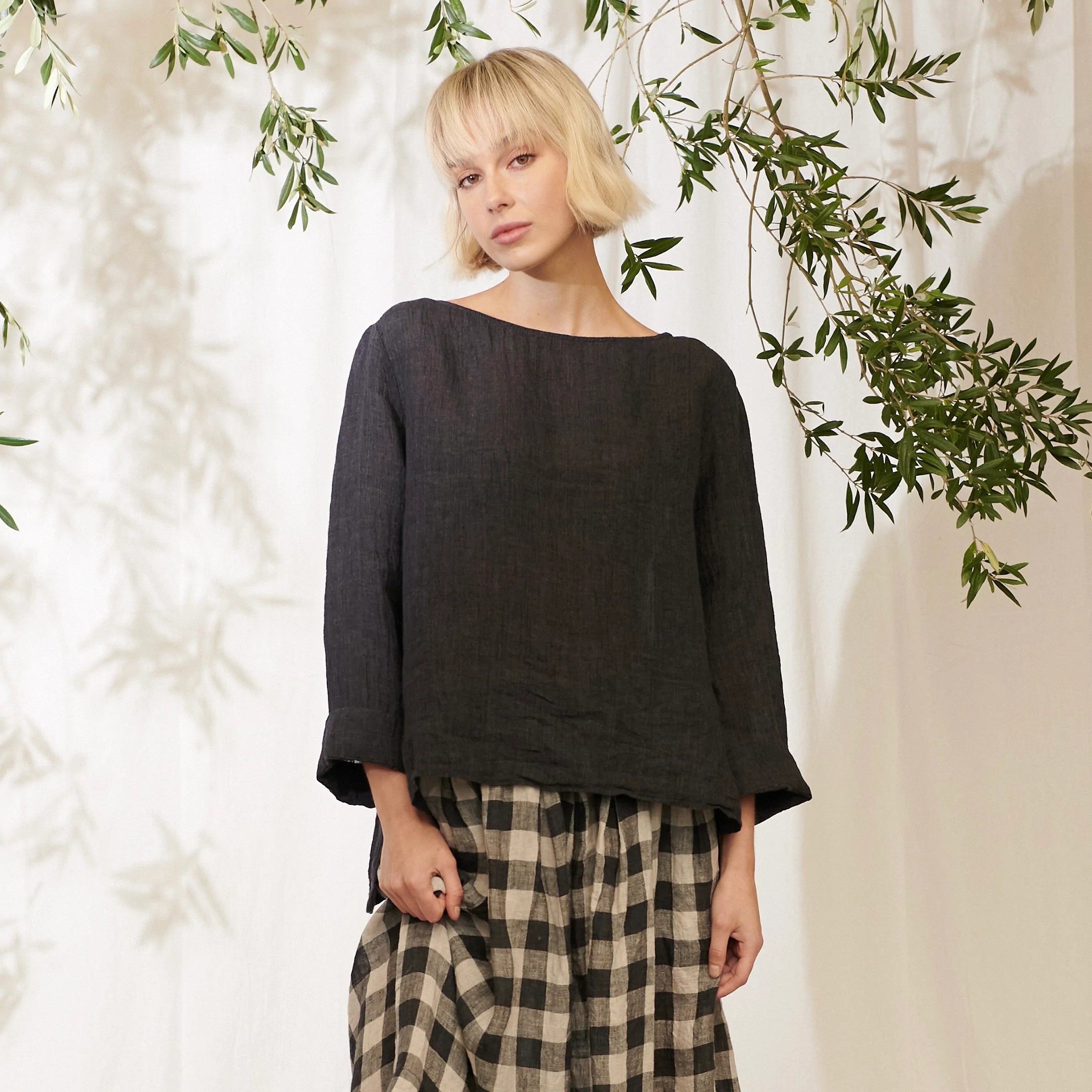 Ombeline Linen Gauze Top - Blackwood