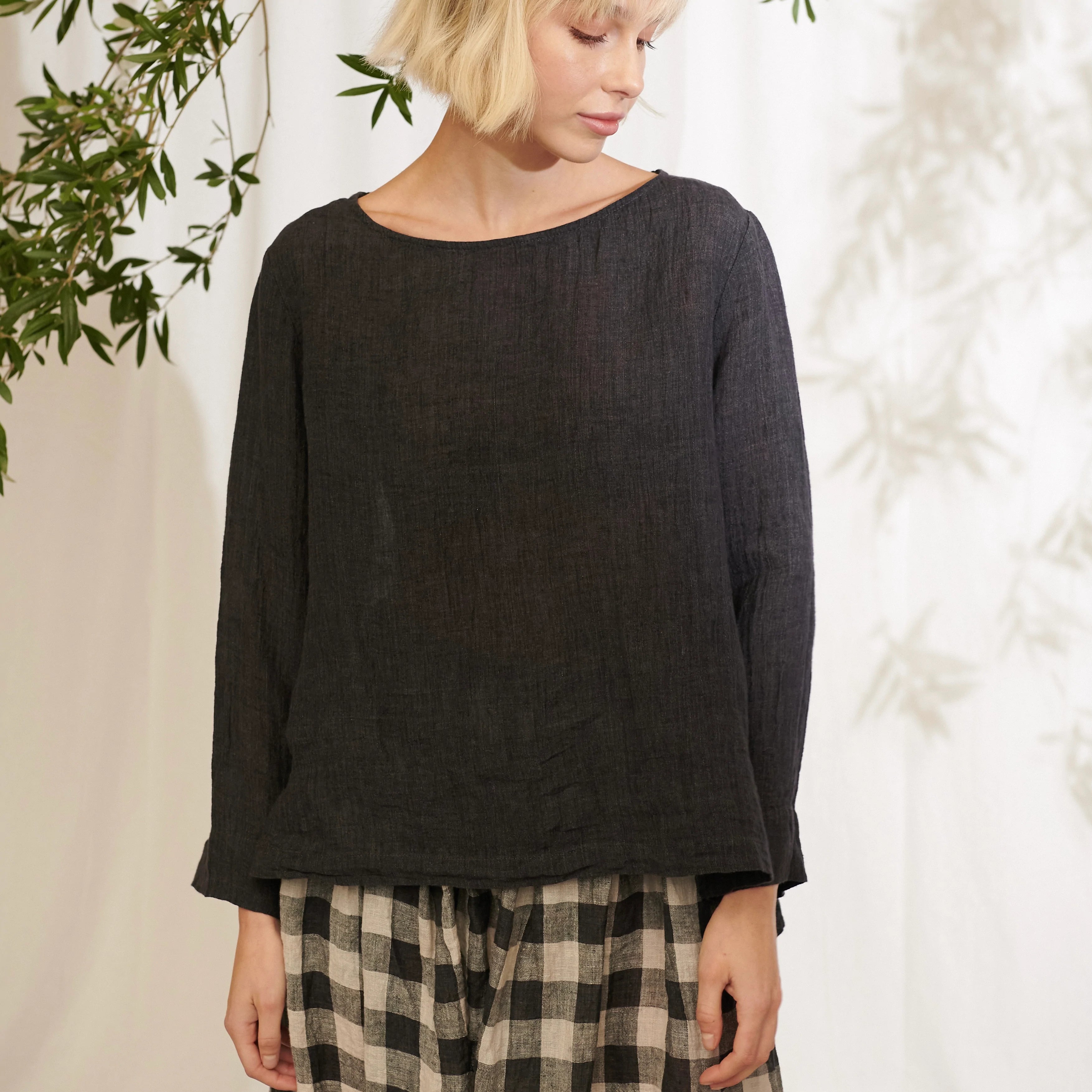 Ombeline Linen Gauze Top - Blackwood