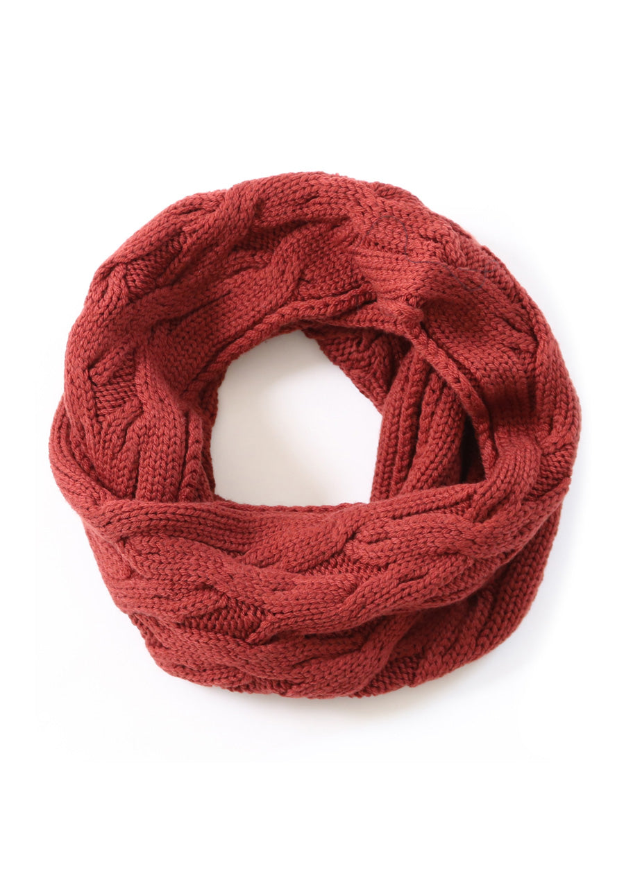 Mabel Aran Cable Snood - Sangria