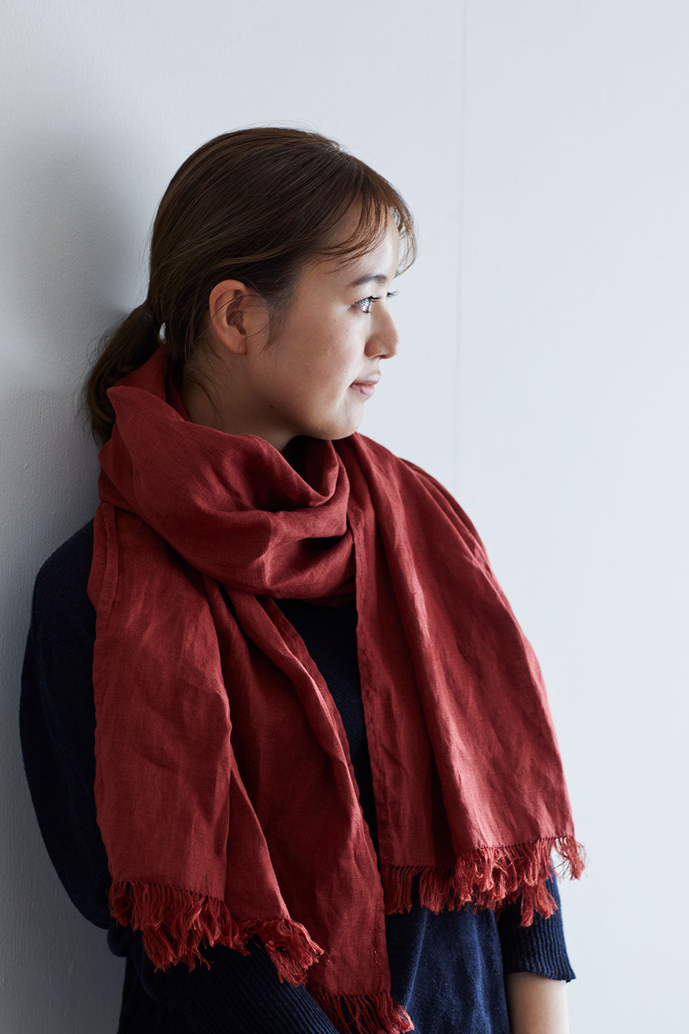 roserie scarf: brick red