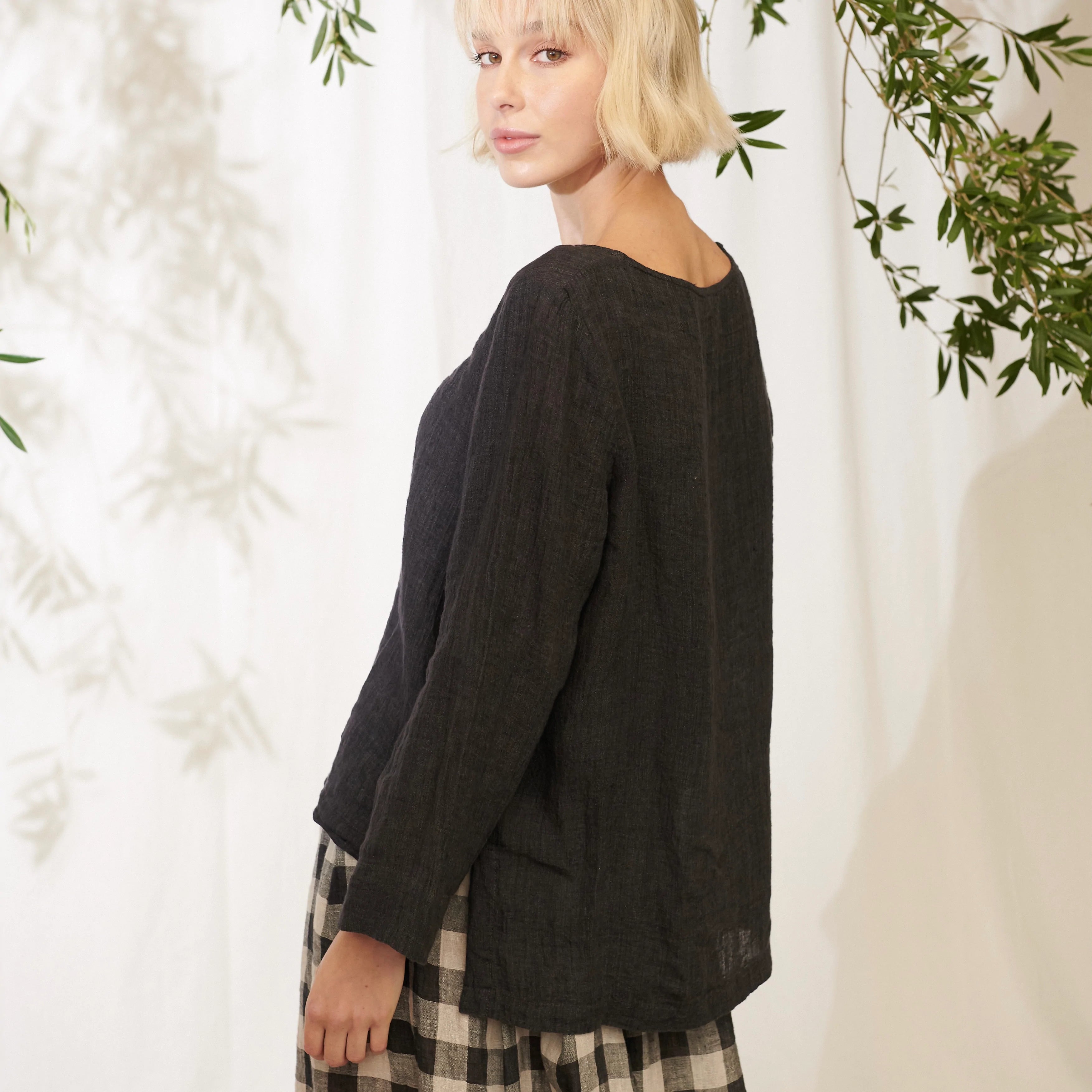 Ombeline Linen Gauze Top - Blackwood