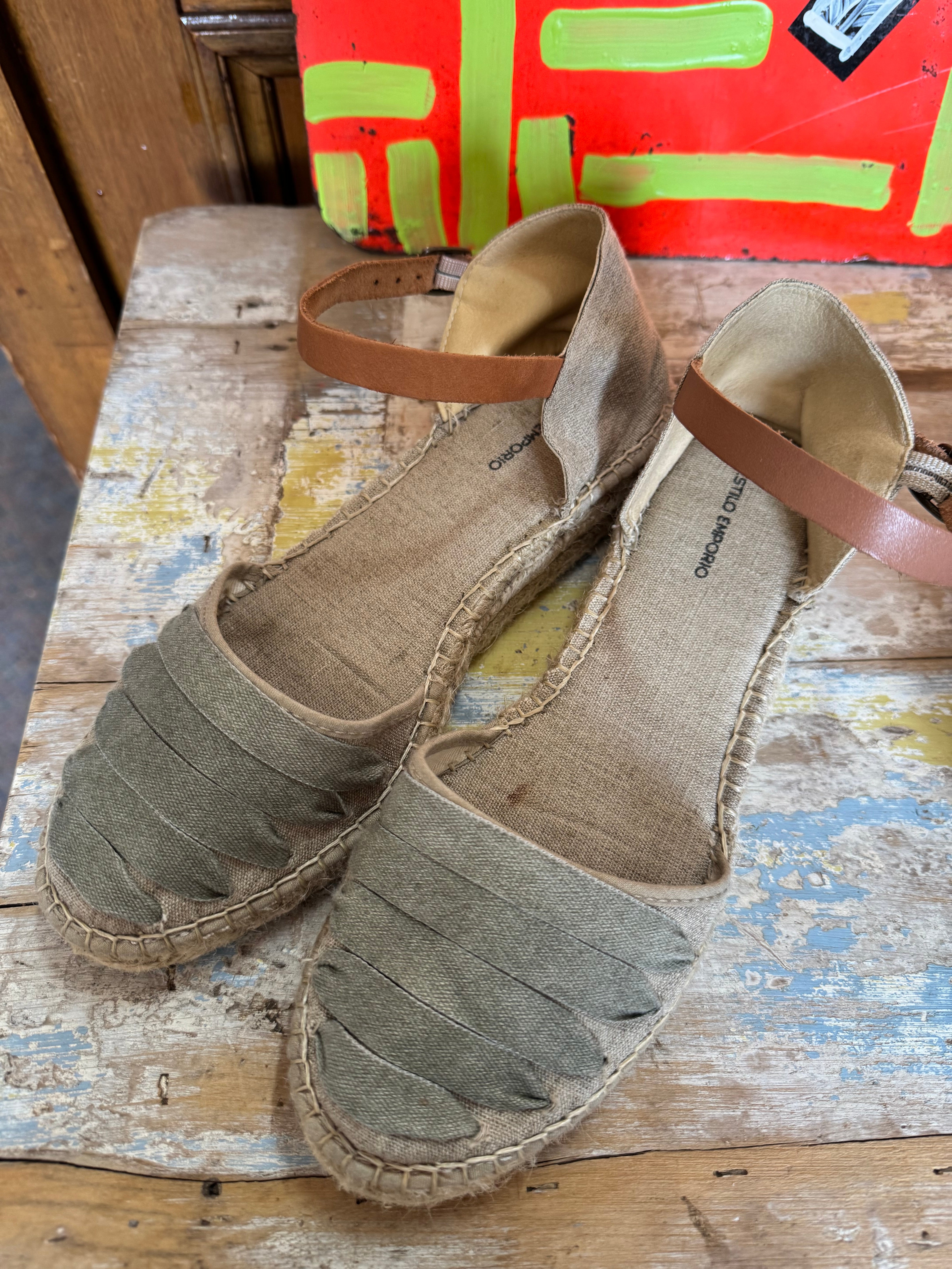 Pre-loved Estilo Emporio Espadrilles