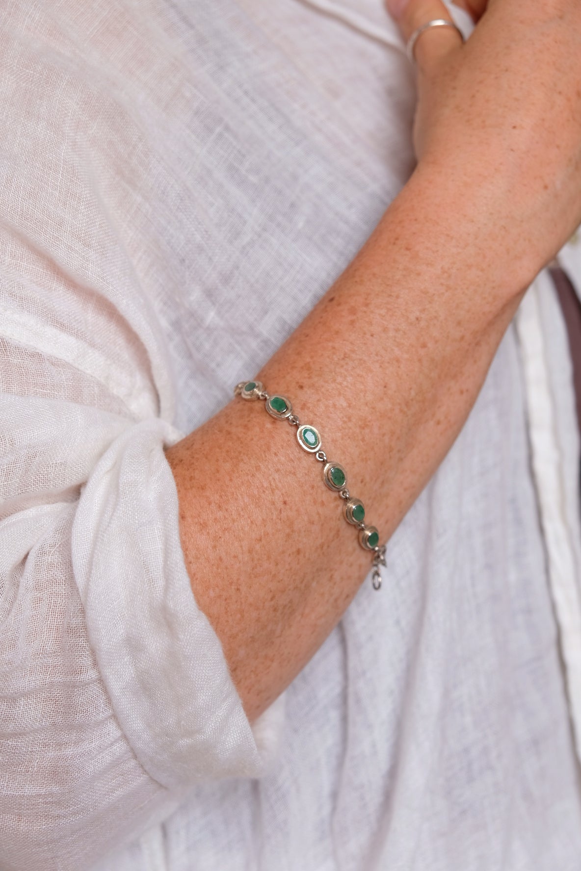 Emerald quartz and silver bracelet