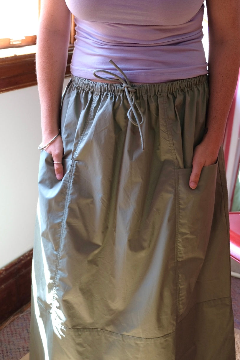 Ulla Skirt - Willow Green Poplin