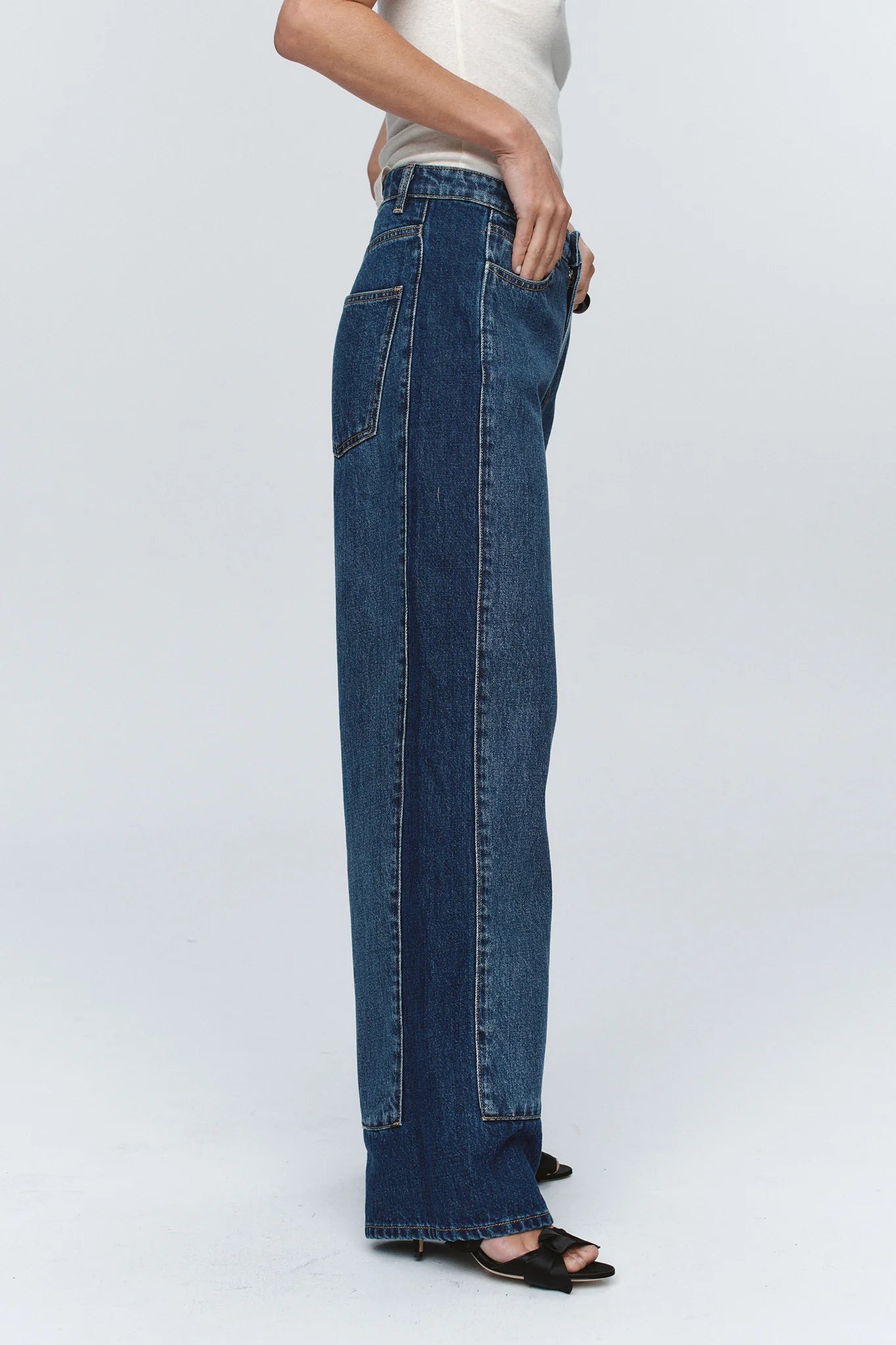 BORDER JEAN - WASHED INDIGO