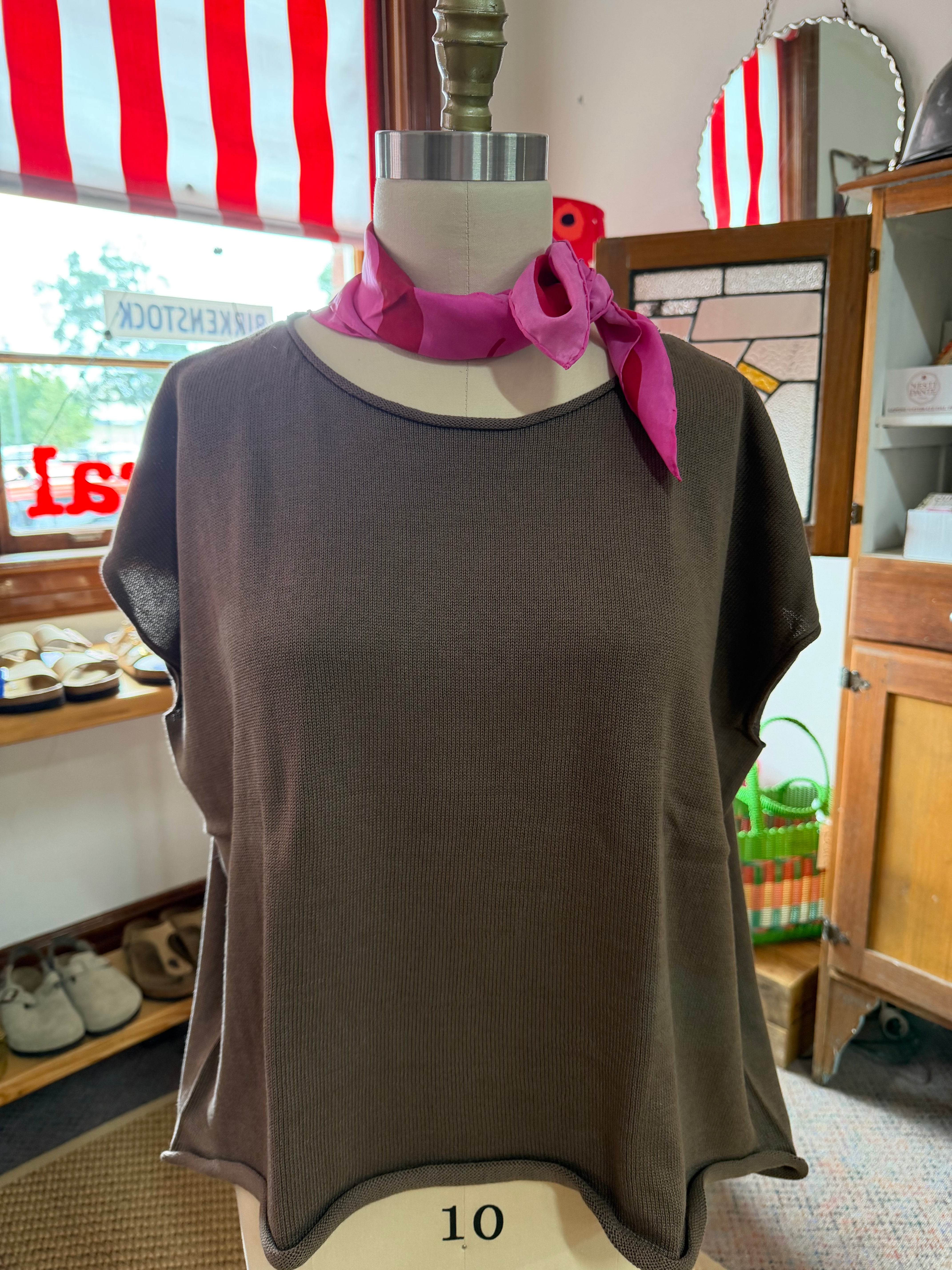 organic cotton curled edge sleeveless knit/vest - milo