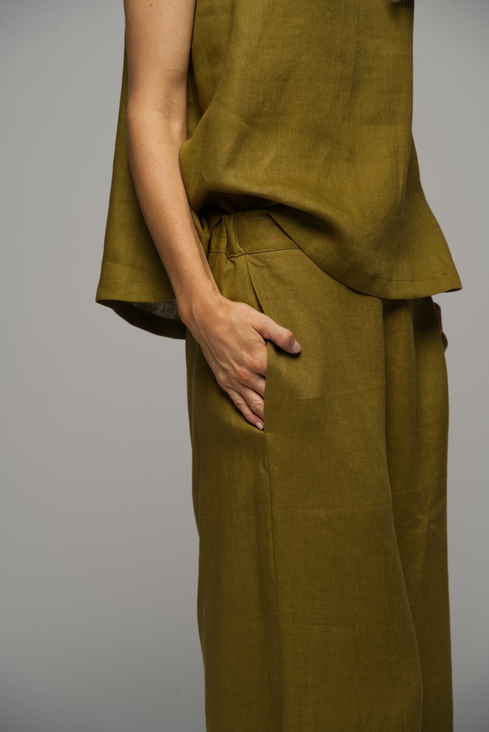 Armani Pant - Olive