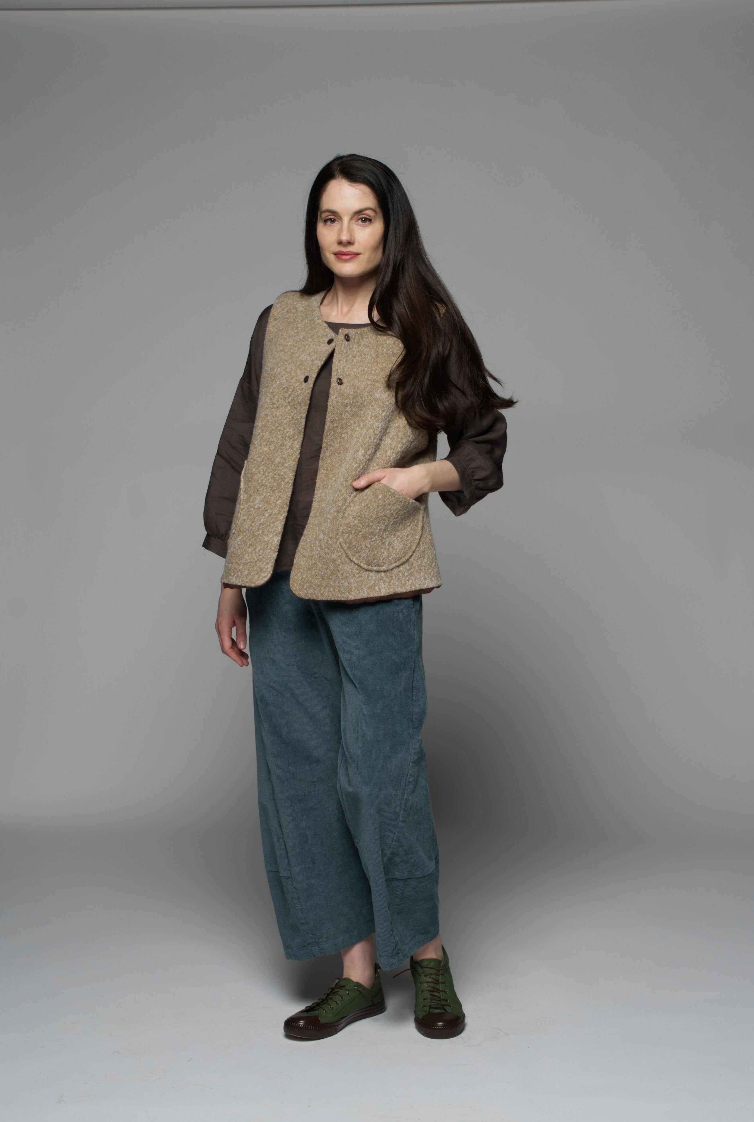 Sherpa Vest - Pebble Wool