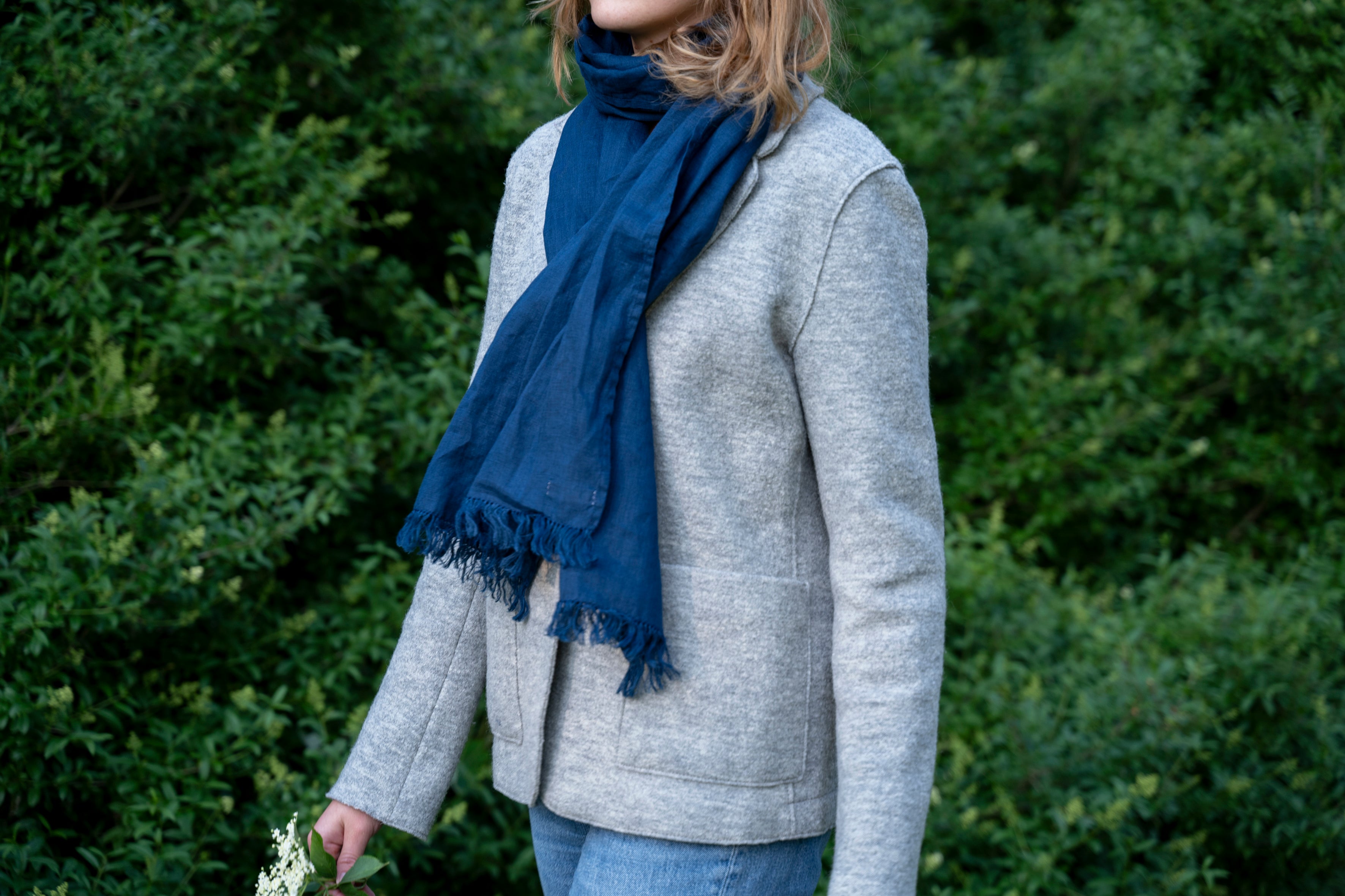 roserie scarf: blue nuit