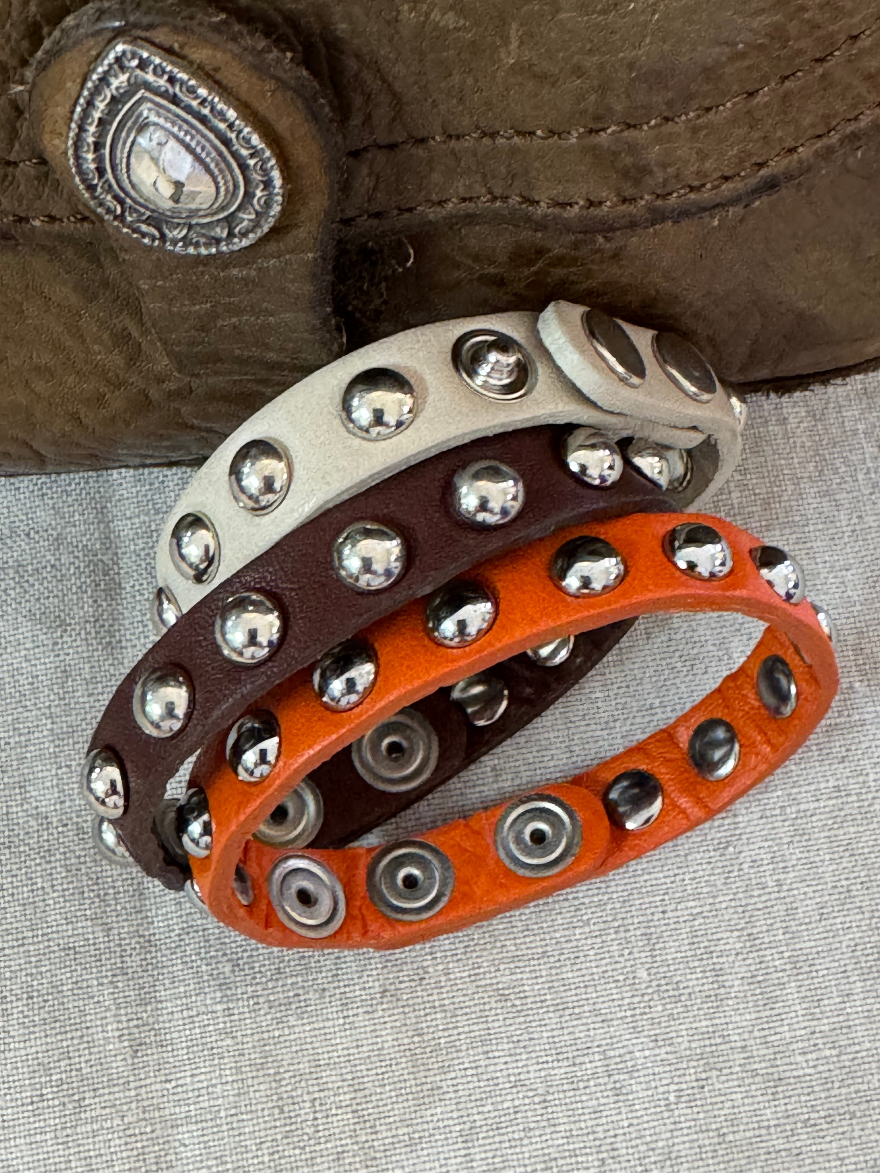 Leather stud bracelet