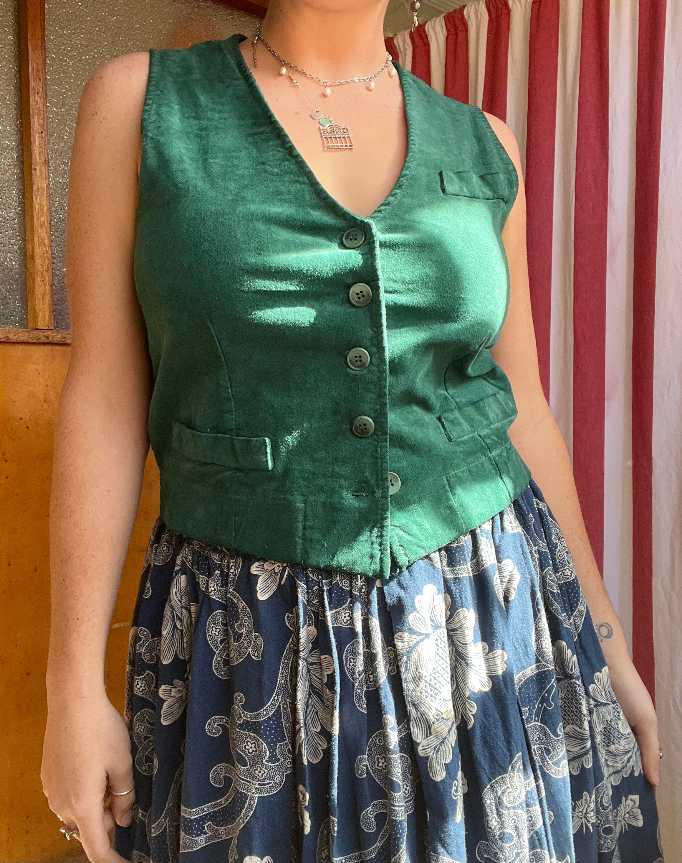 Odette velvet vest - more colours
