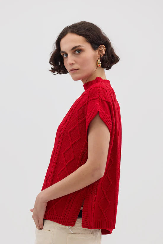 Heart Cable Vest - Red